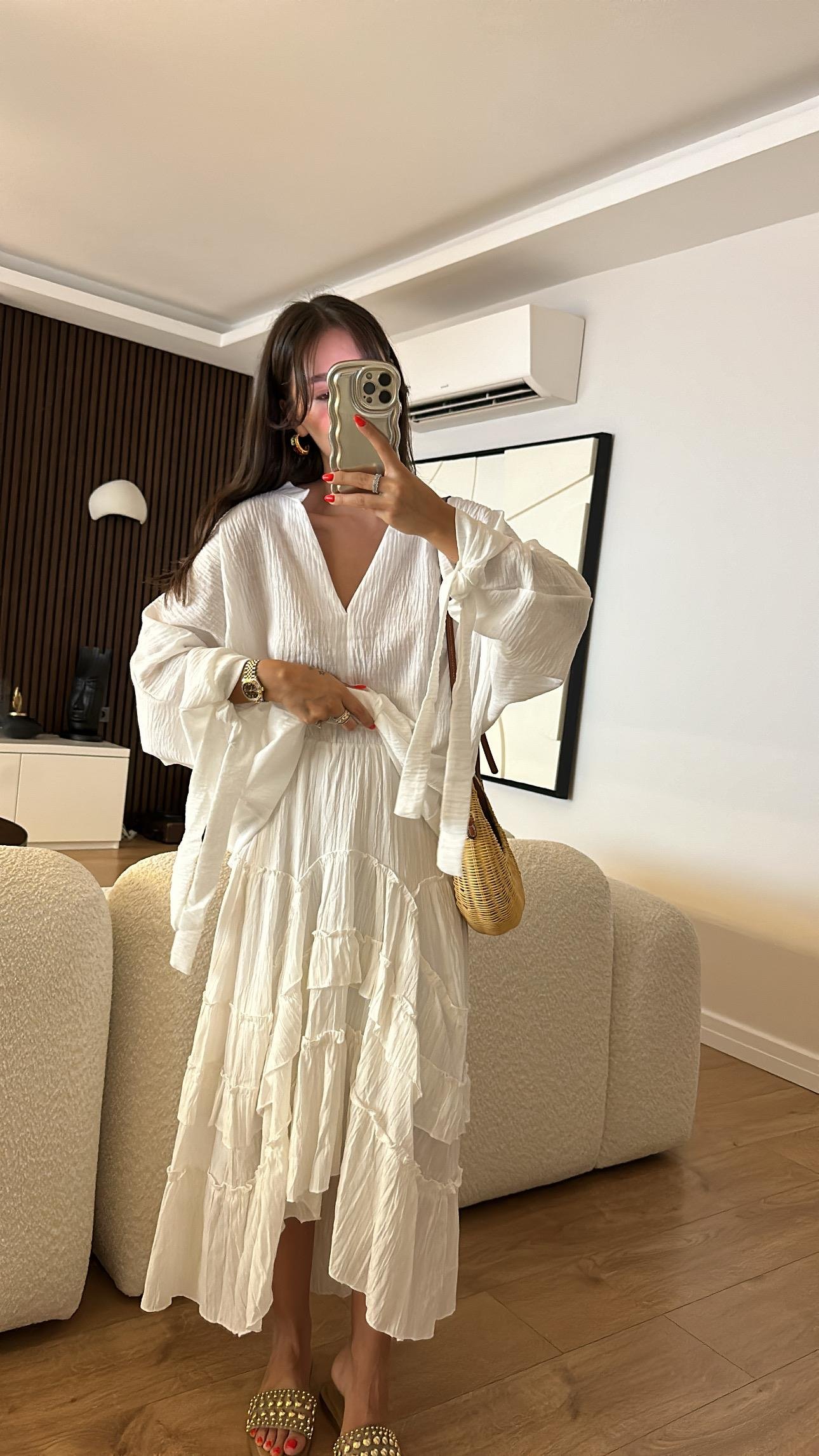 Ekru Asimetrik Volanlı Etek