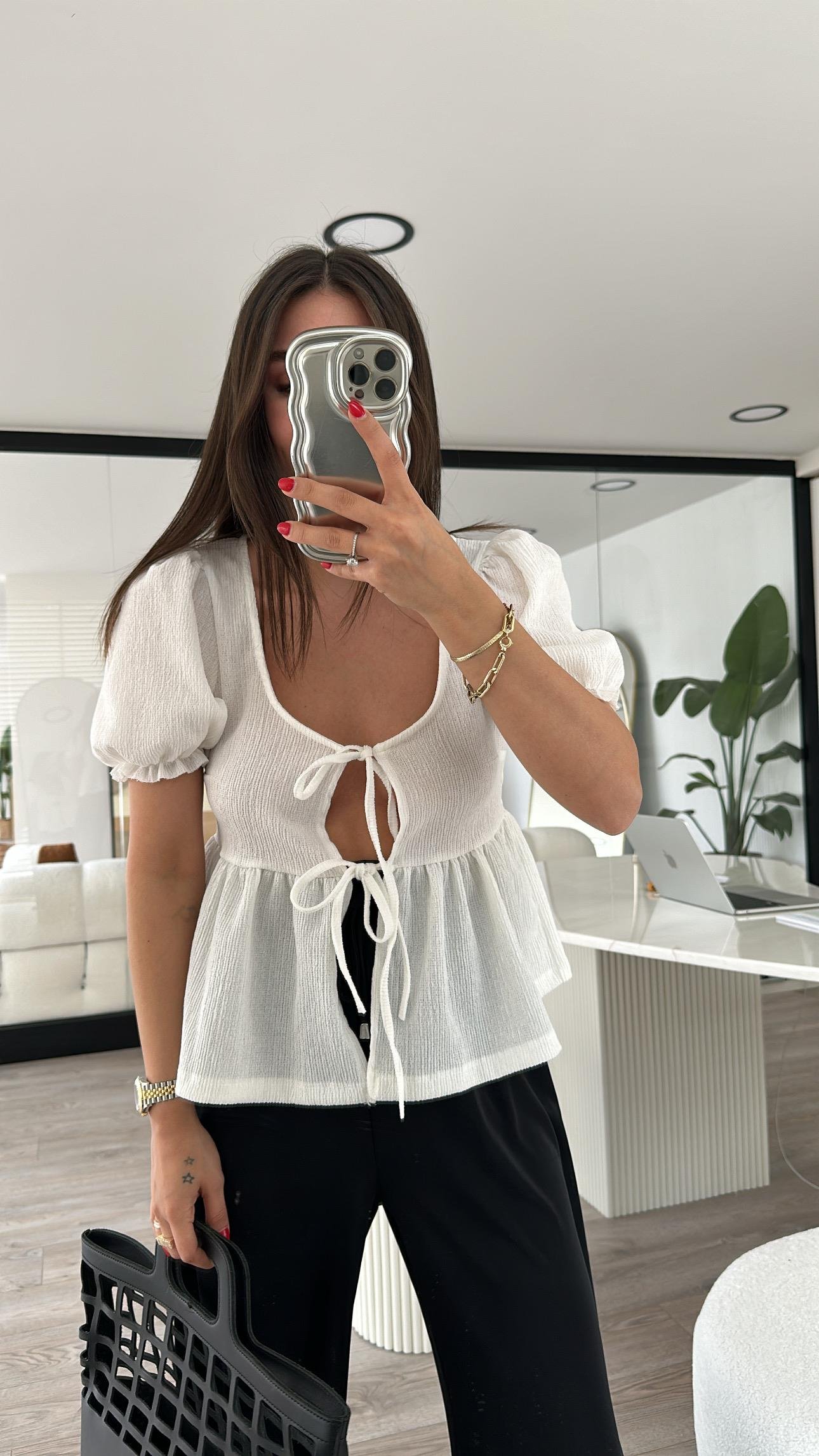 Ekru Balon Kol Önden Bağlamalı Bluz