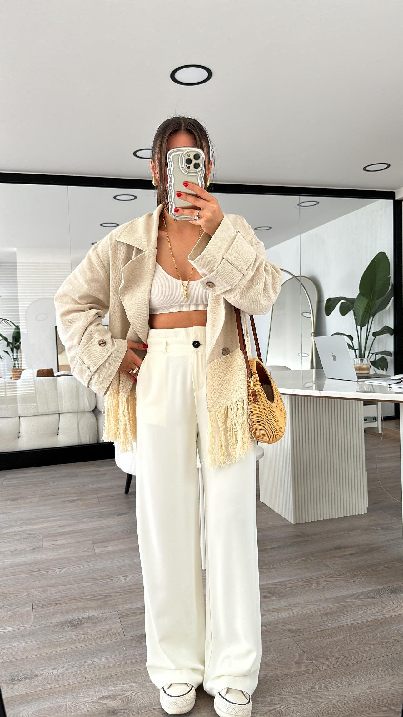 Ekru Bel Detaylı Marka Model Palazzo Pantolon