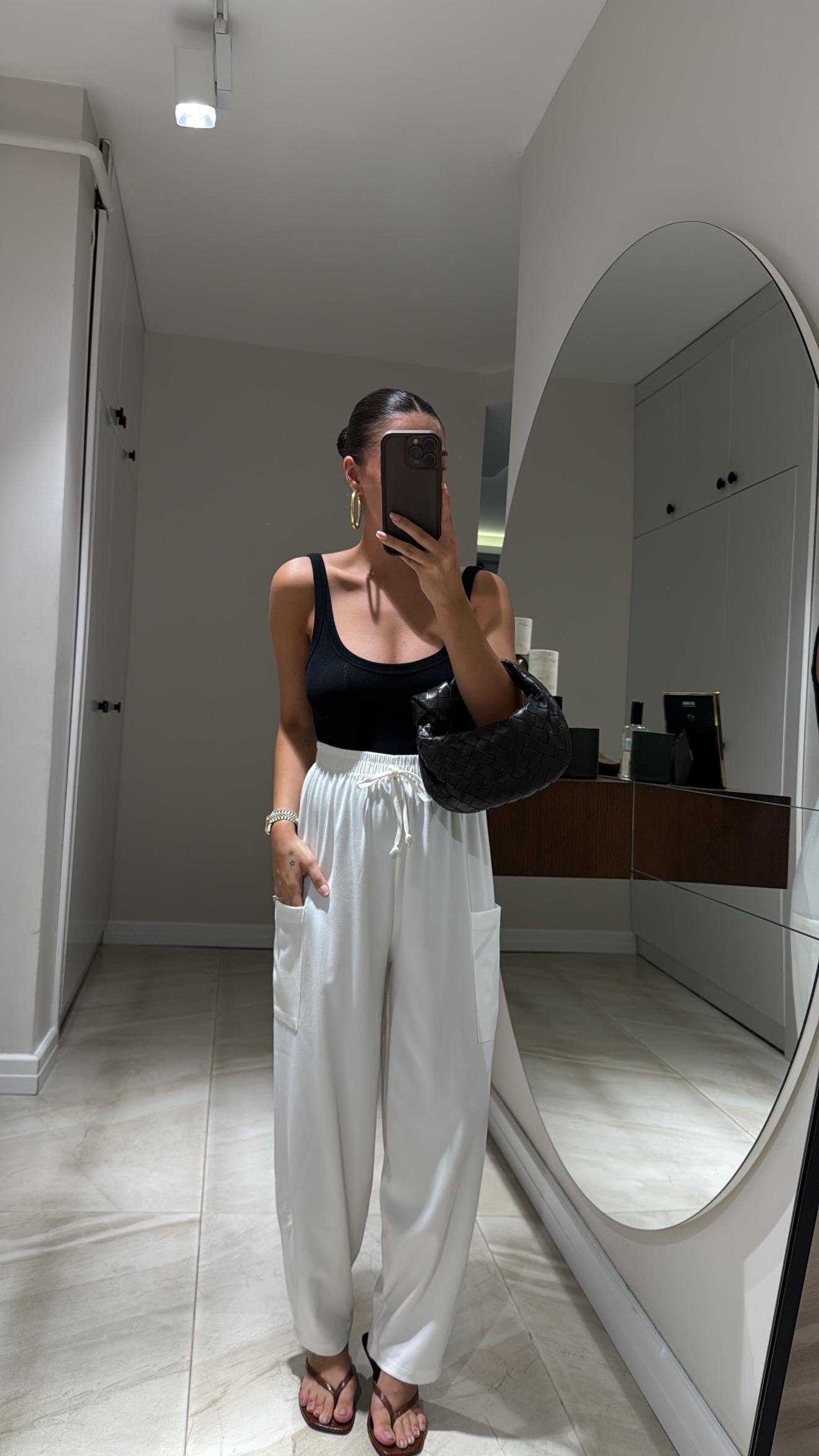 Ekru Cep Detaylı Şalvar Pantolon