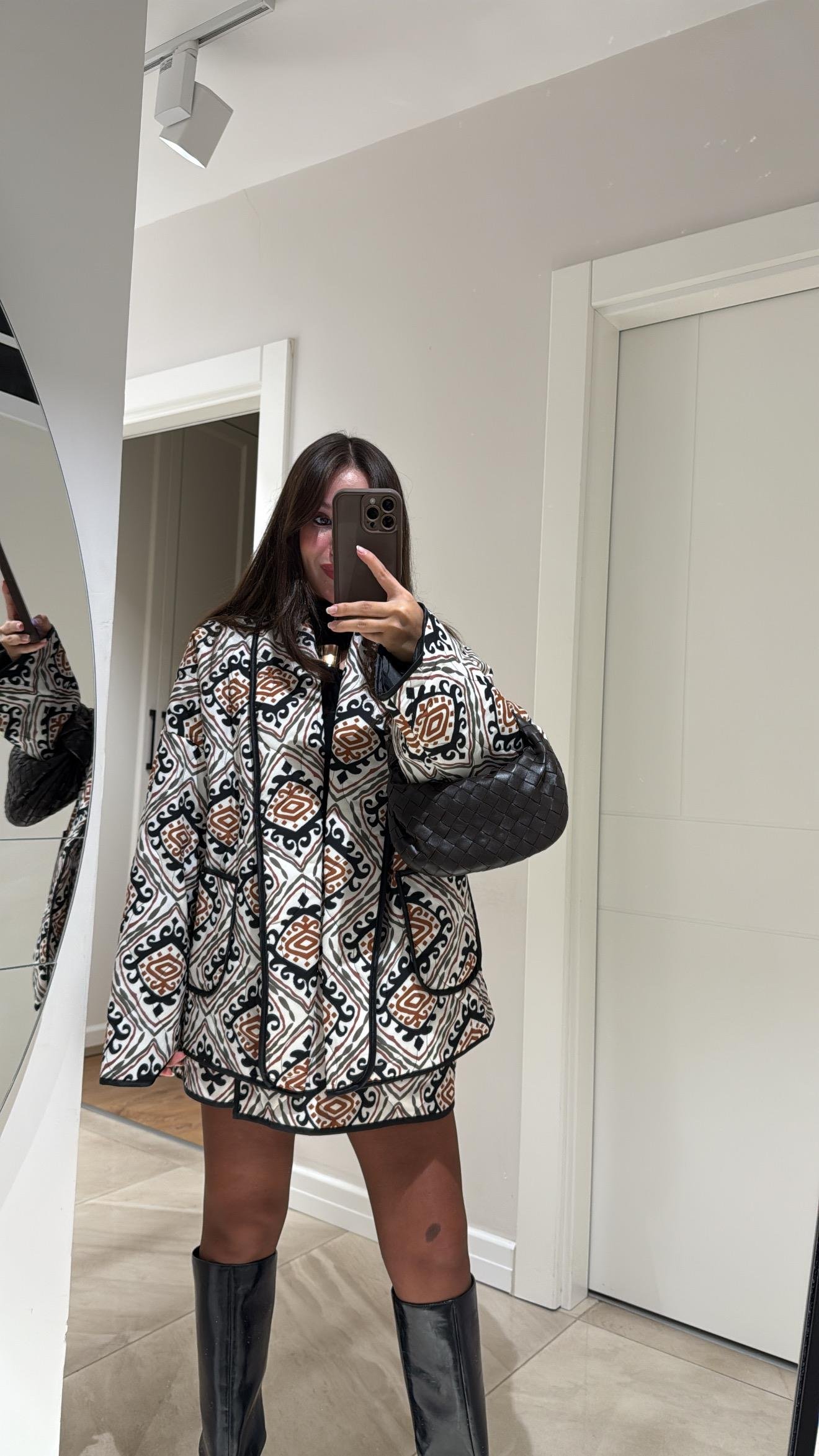 Ekru Çok Renkli Etnik Desen Cepli Ceket