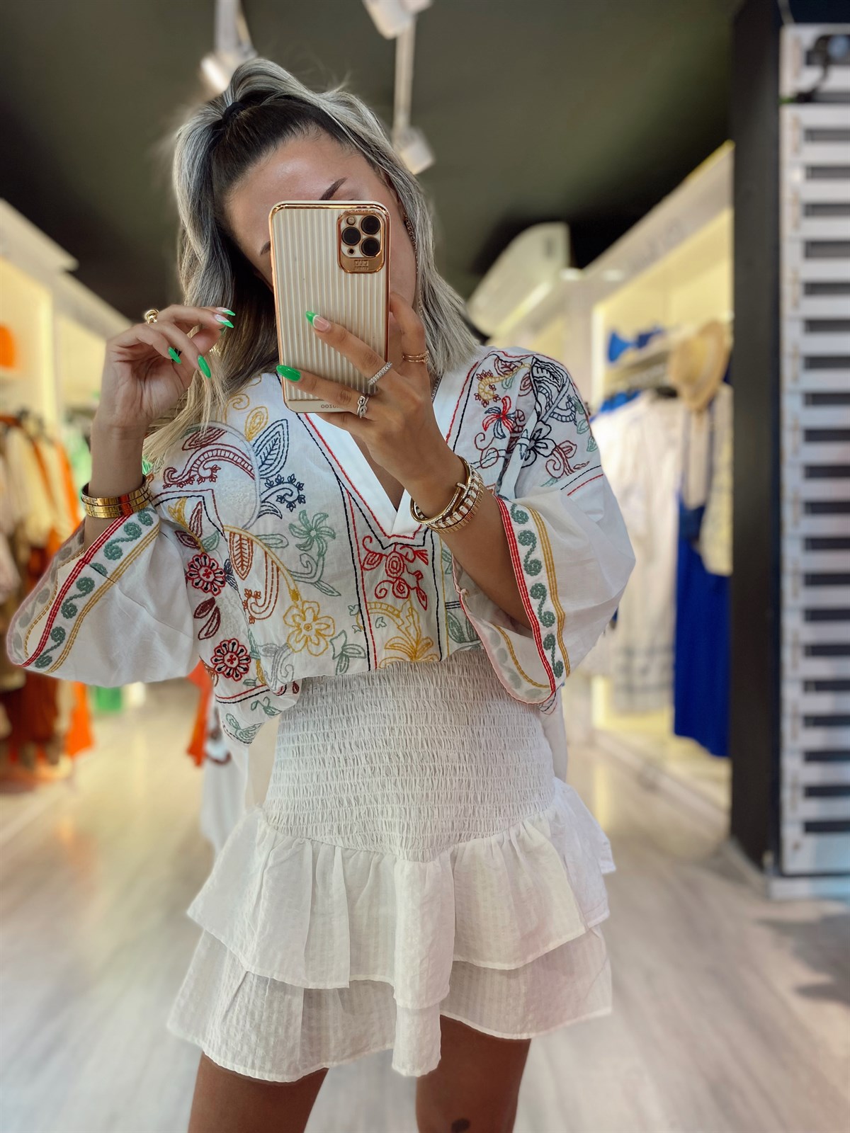 Ekru Fırfırlı Gipeli Etek 