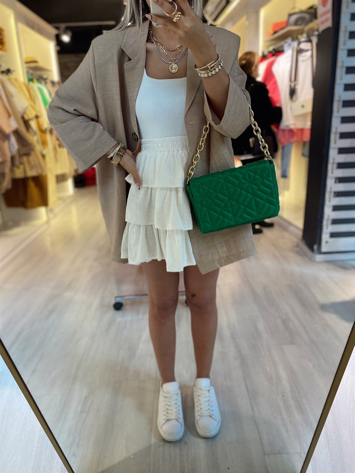 Ekru Fırfırlı Lastikli Etek