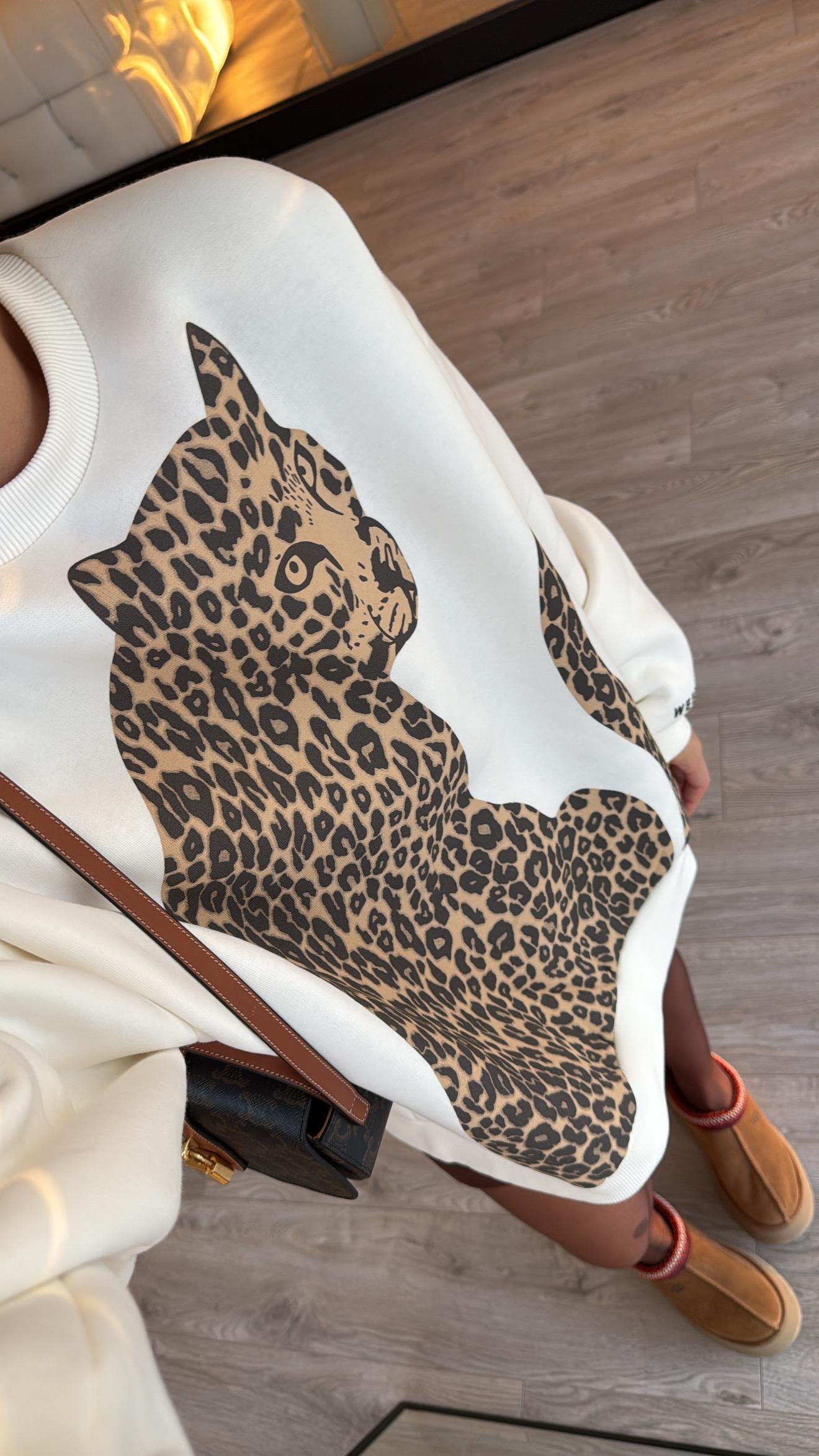 Ekru Kaplan Baskılı Şardonlu Sweat 