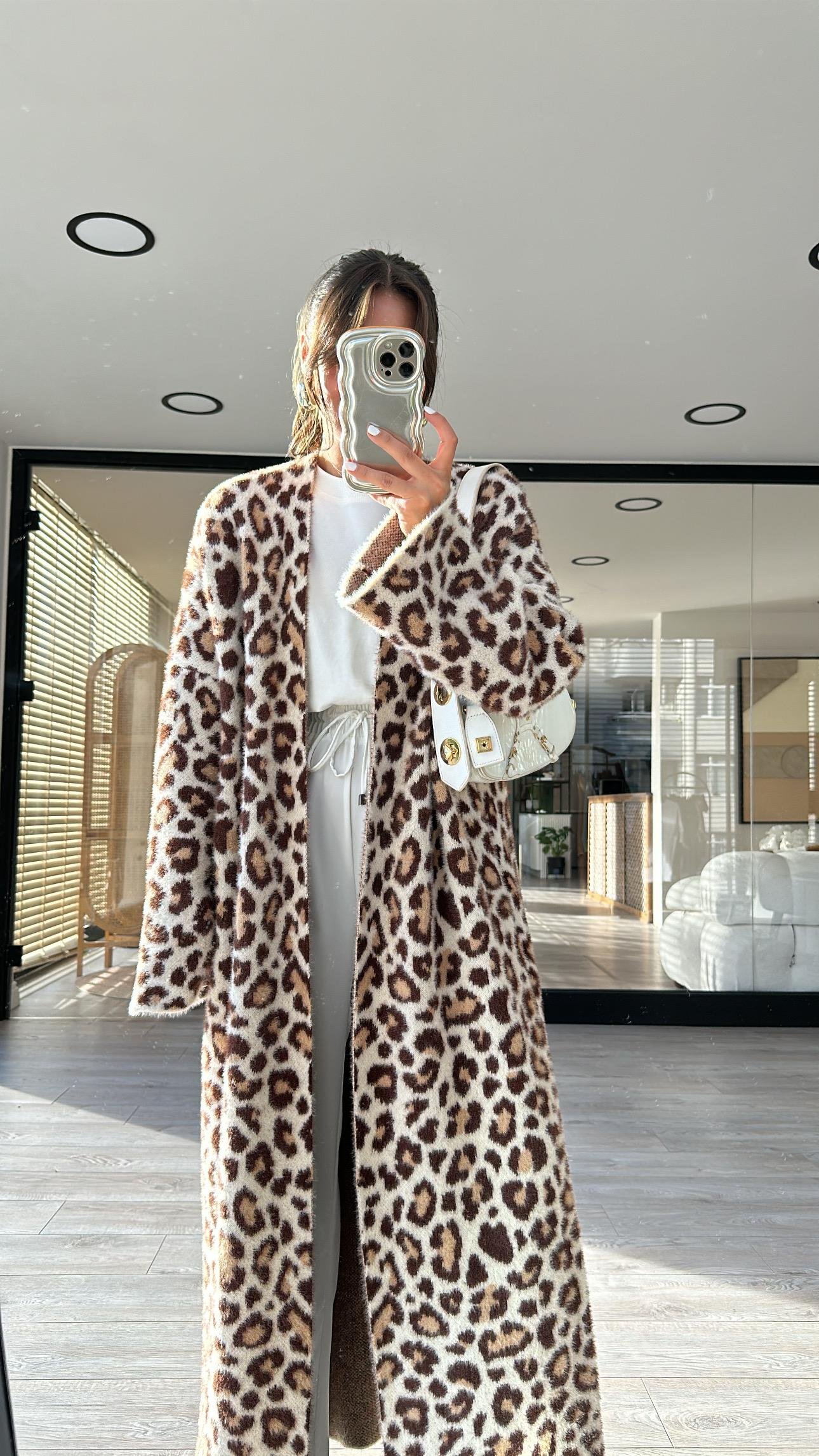 Taş Leopar Desen Yumoş Uzun Hırka 