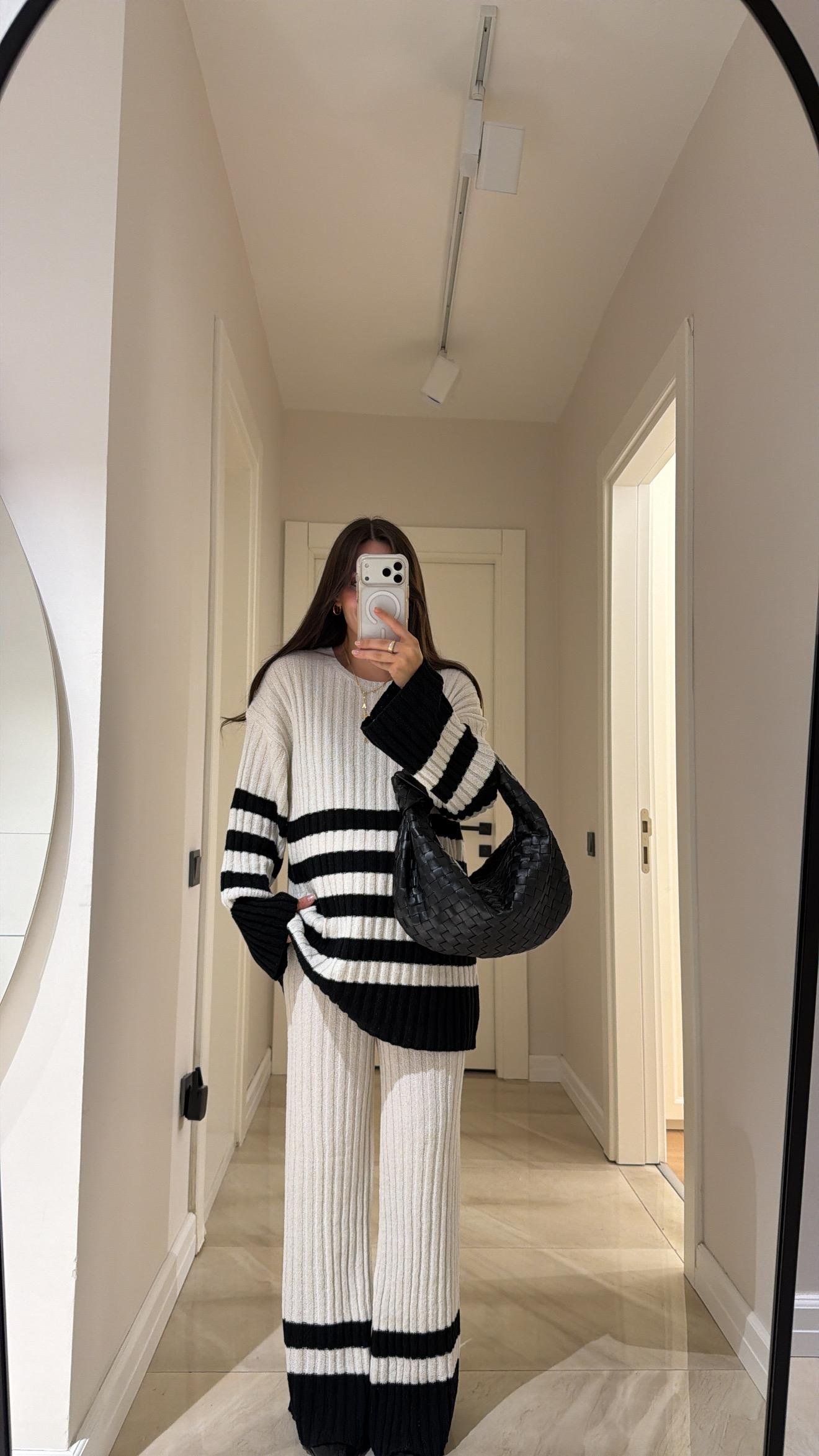 Ekru Siyah Kalın Fitilli Triko Pantolon