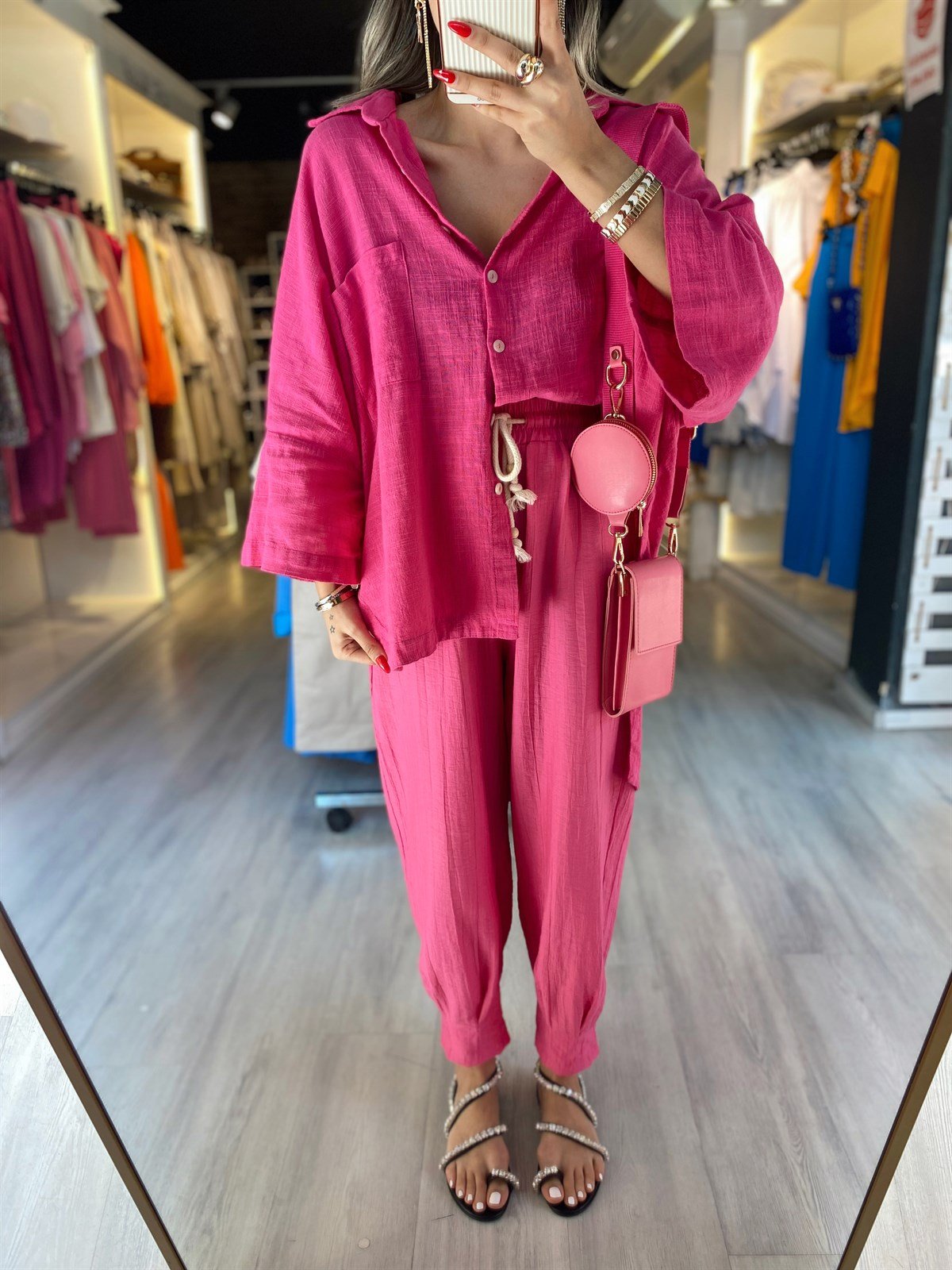 Fuşya Paça Pileli Beli Bağcıklı Pantolon