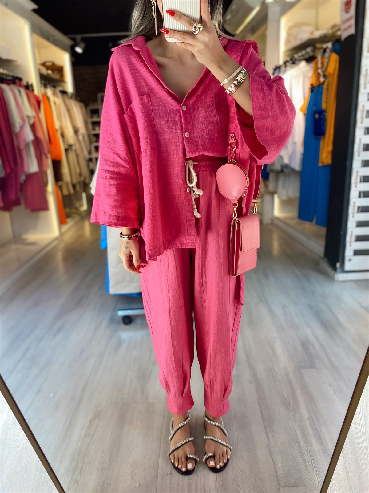 Fuşya Paça Pileli Beli Bağcıklı Pantolon