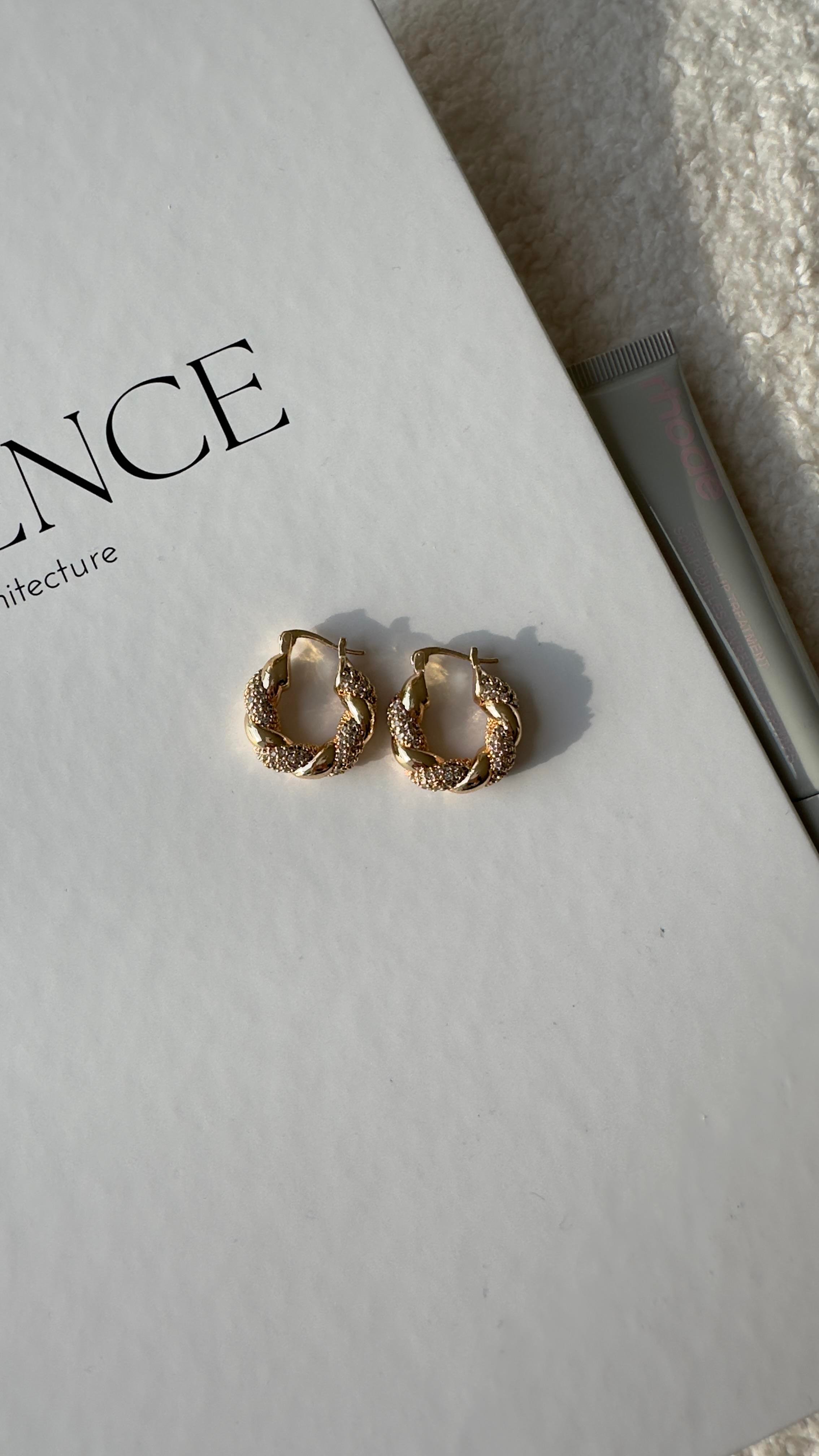 Gold Burgu Mini Boy Küpe