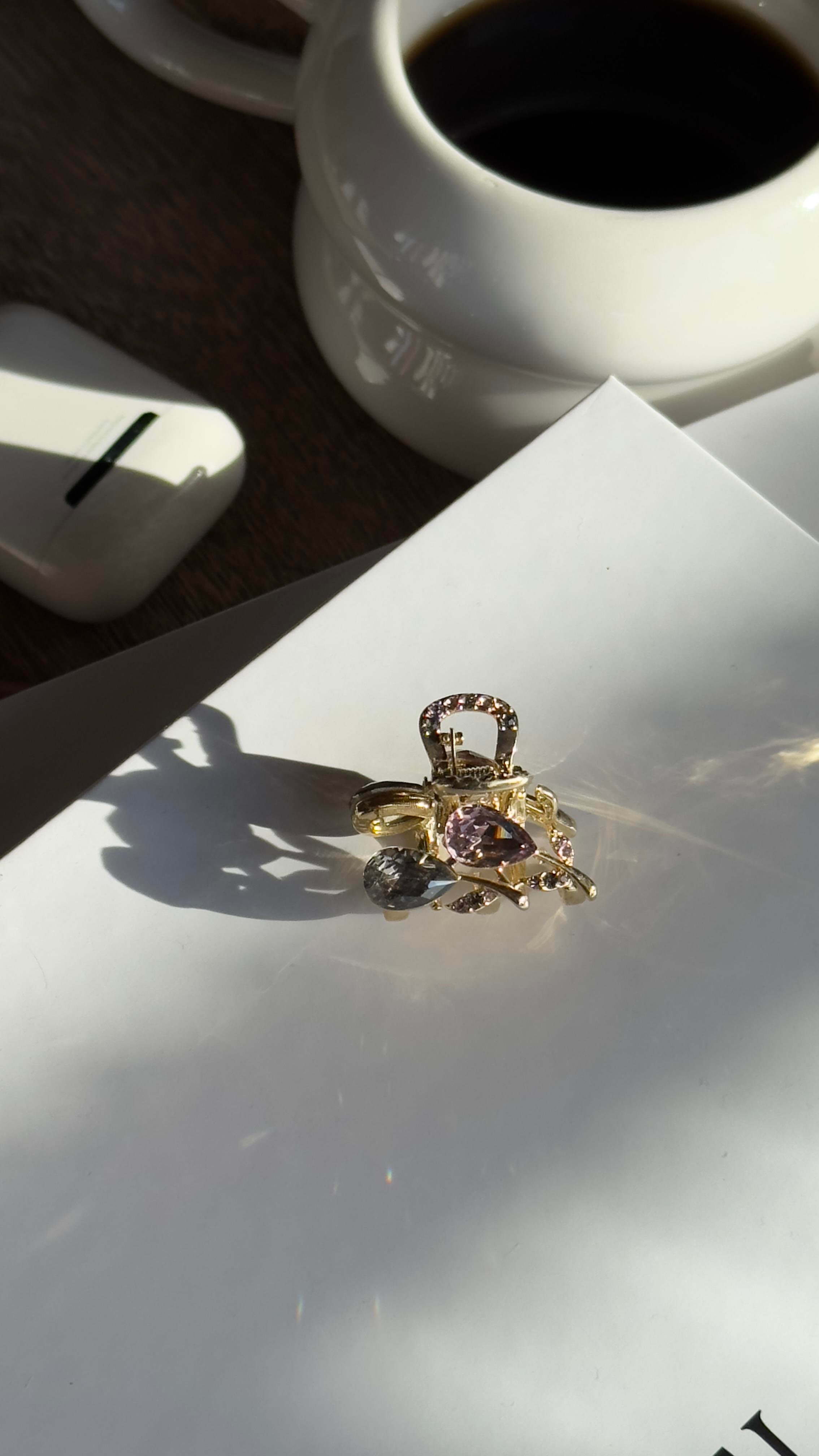 Gold Metal Çiçekli Kıskaçlı İthal Toka