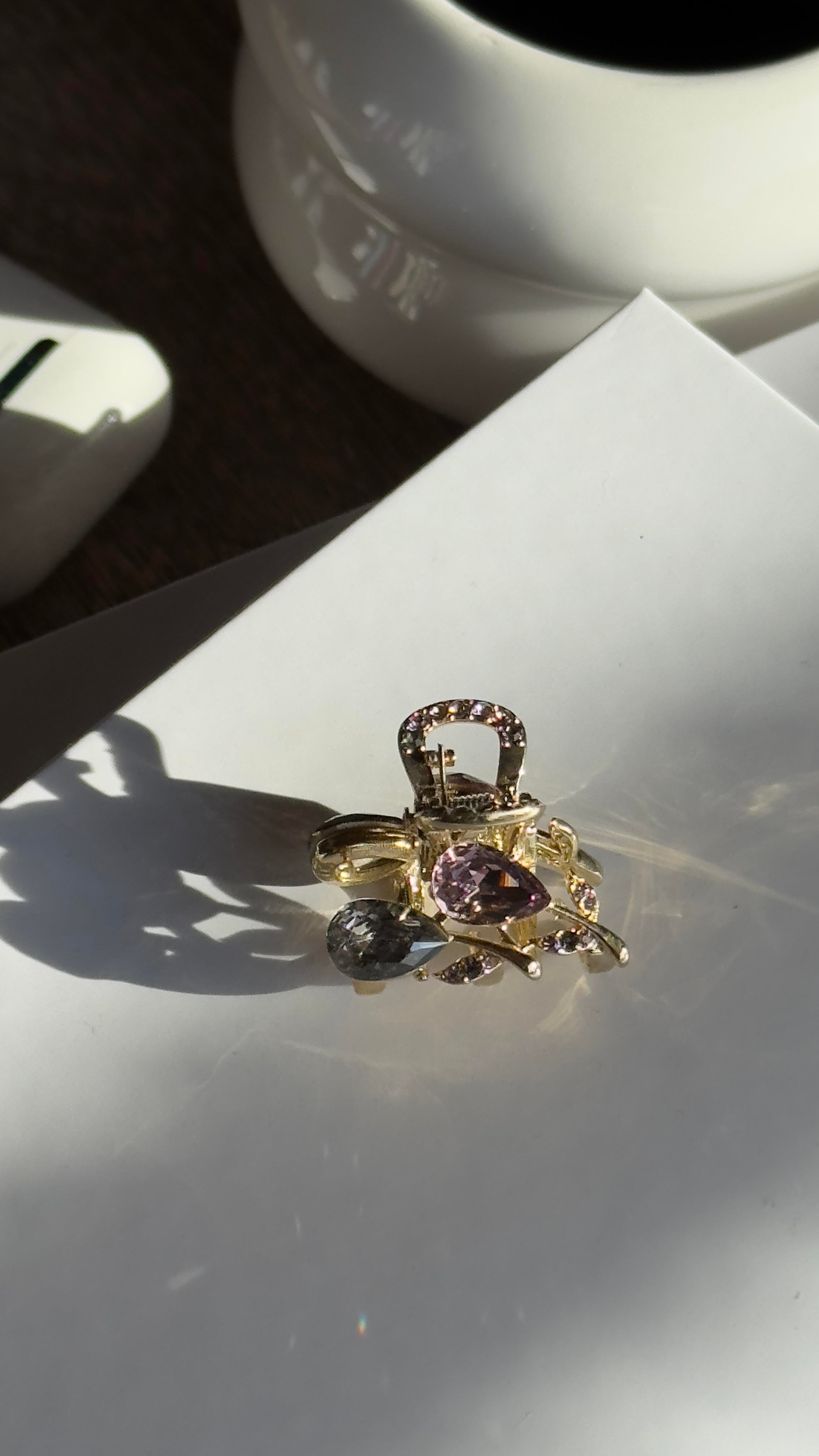 Gold Metal Çiçekli Kıskaçlı İthal Toka