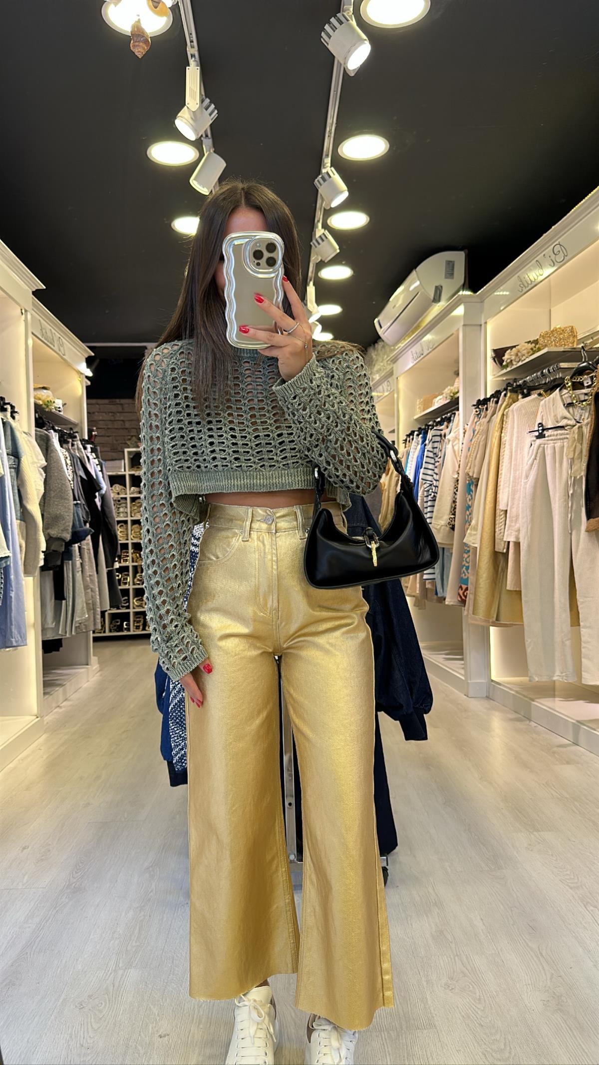 Gold Renk Parlak Kumaş Bol Paça Pantolon