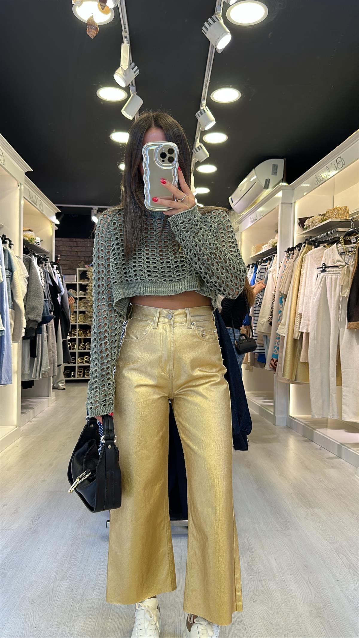 Gold Renk Parlak Kumaş Bol Paça Pantolon