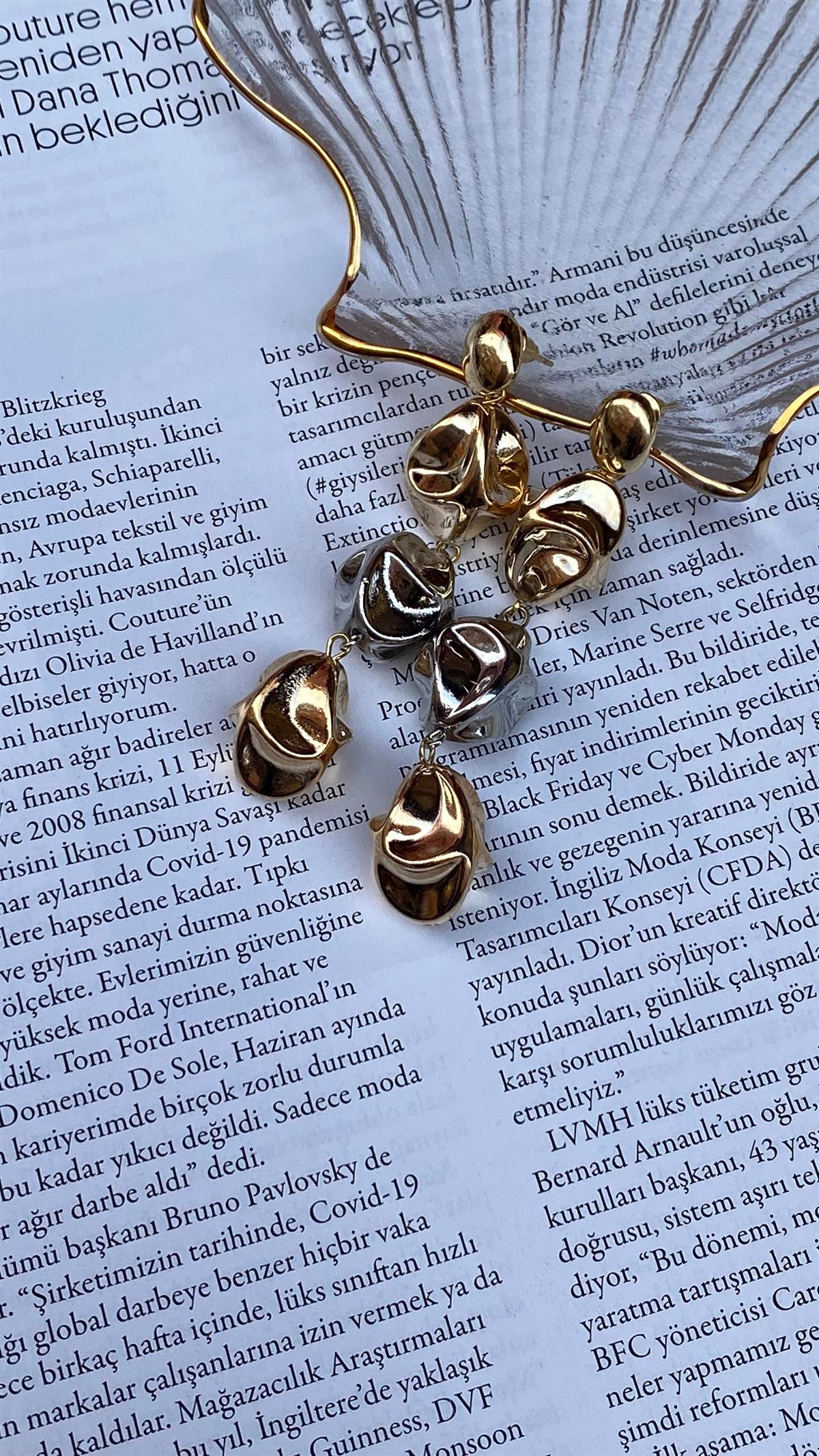 Gold Silver Figürlü Salkım Küpe 