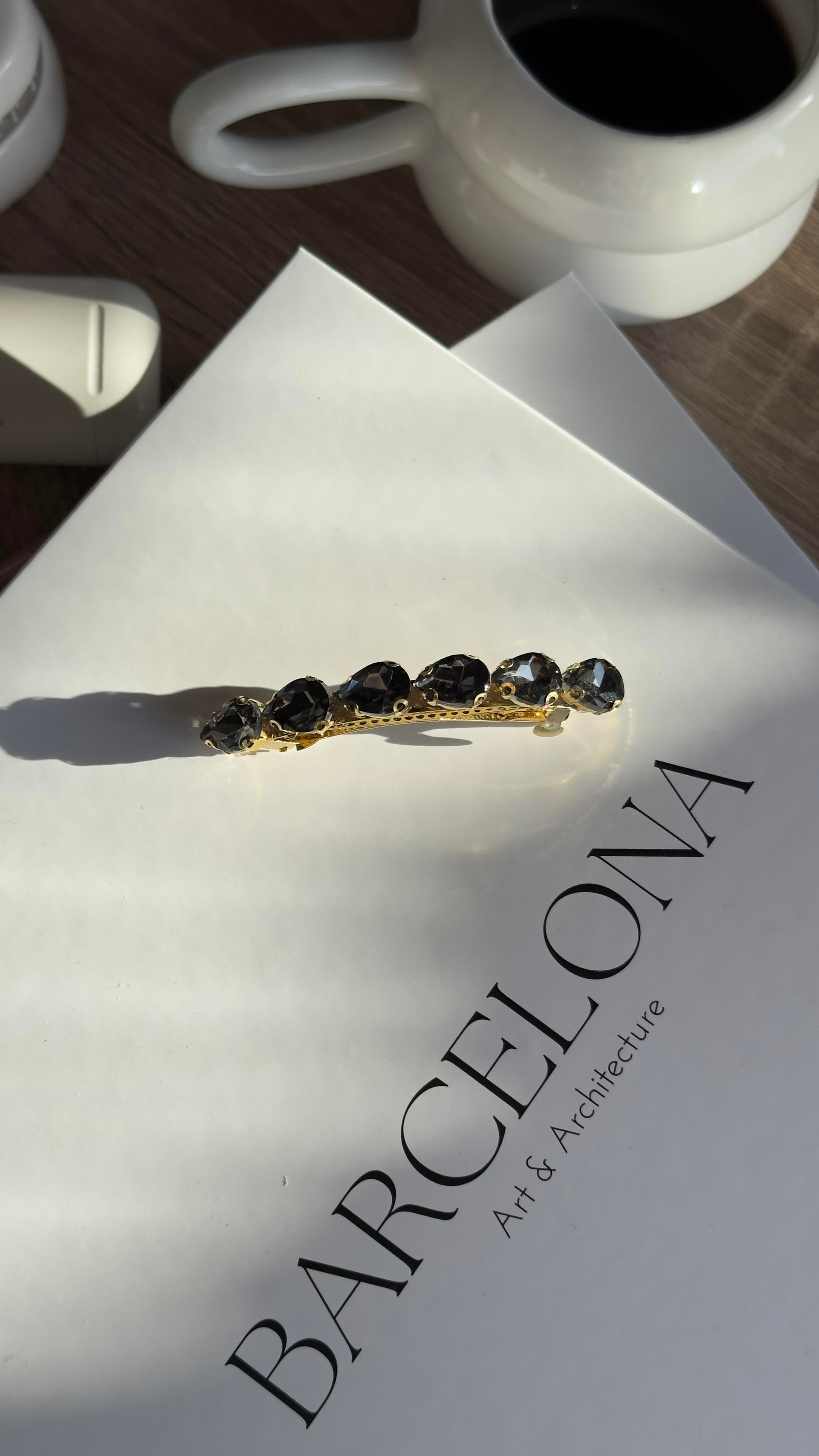 Gold Gri Renk Damla Taşlı Klipsli Toka 