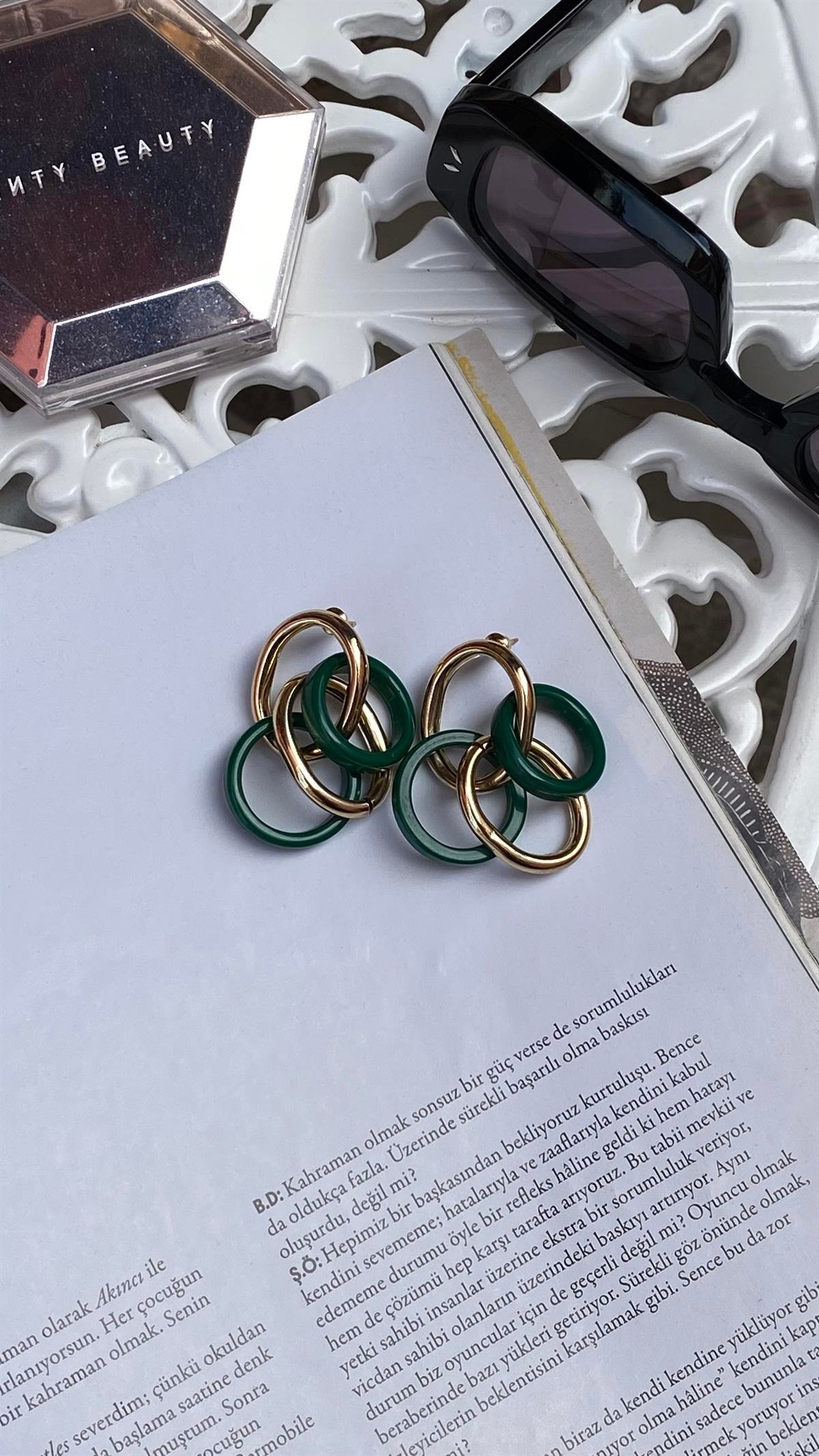 Gold Yeşil Halkalı Küpe 