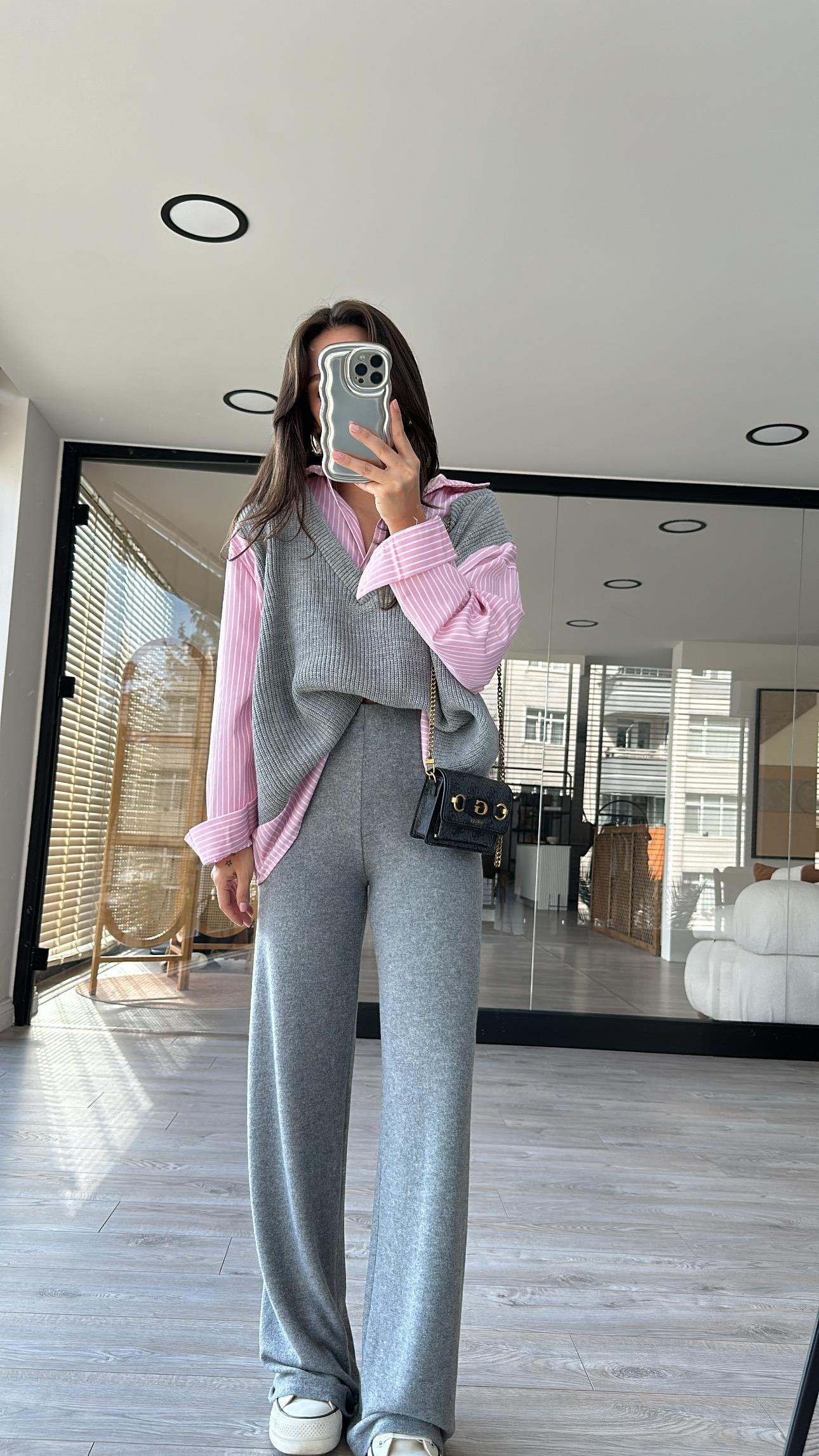 Gri Beli Lastikli Bol Paça Basic Pantolon