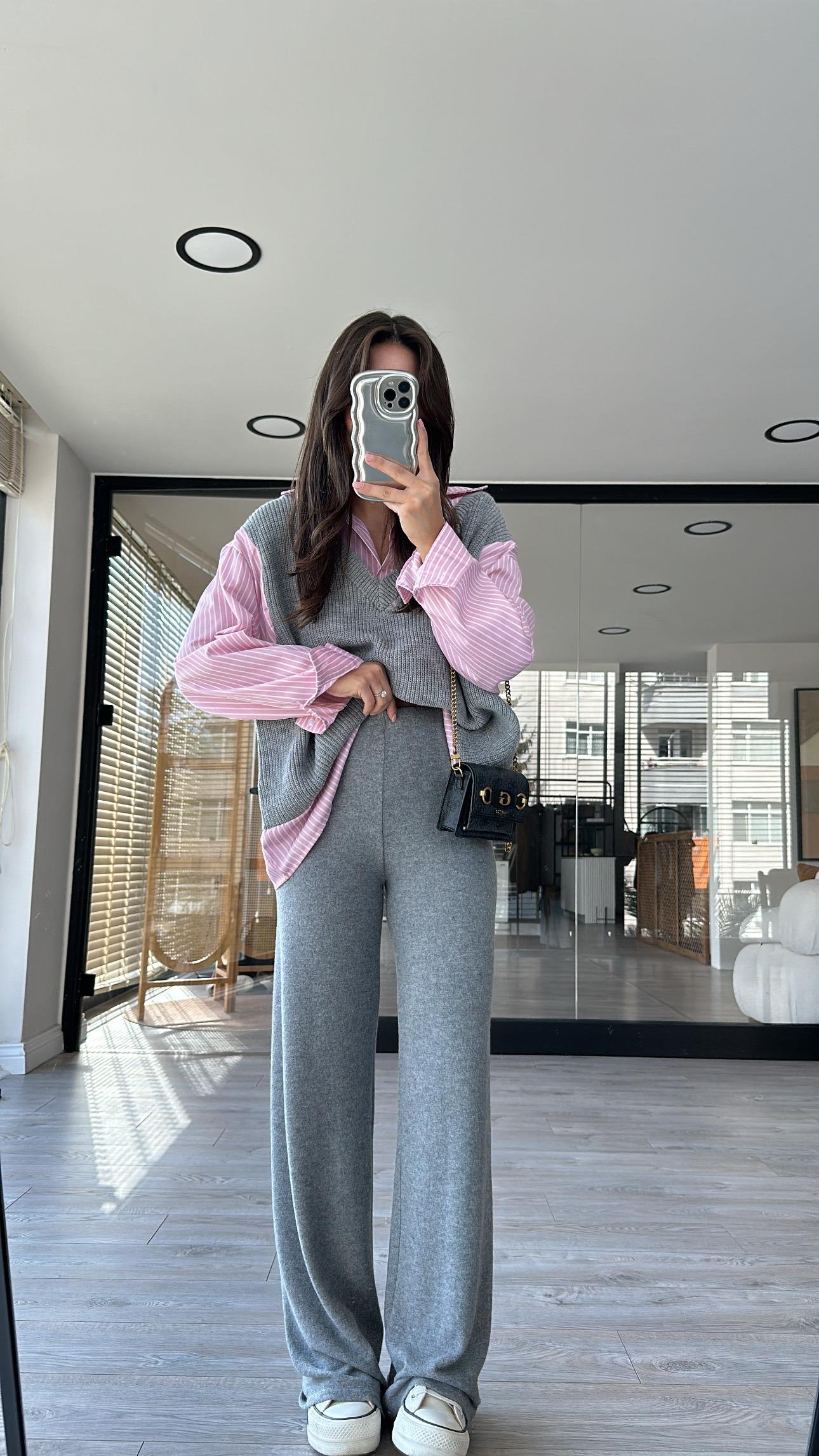 Gri Beli Lastikli Bol Paça Basic Pantolon