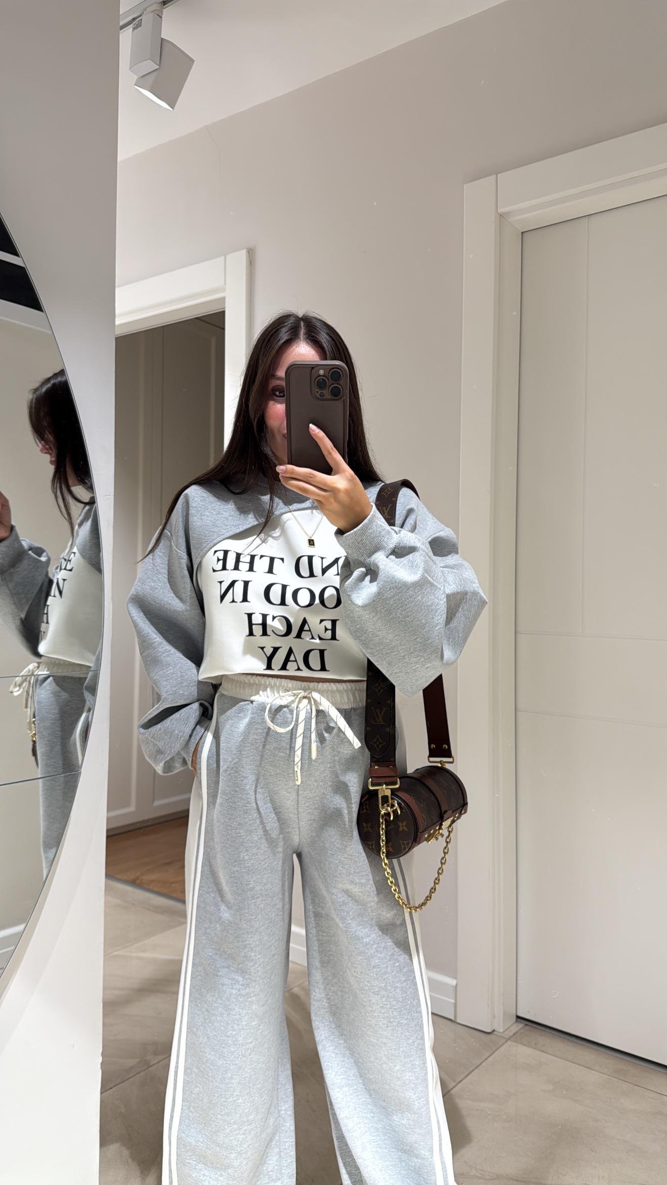 Gri Ekru Yazı Detaylı Balon Kol Sweat