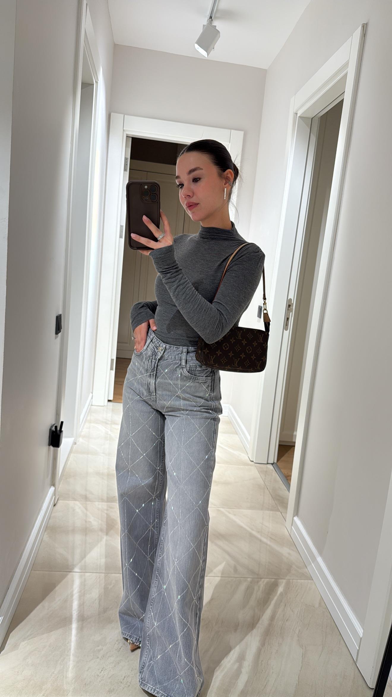 Gri Geometrik Taşlı Bol Paça Marka Model Jean