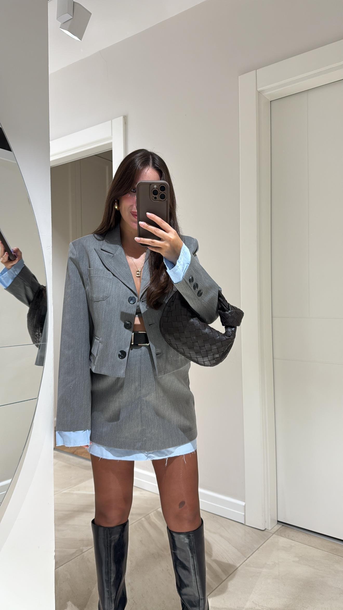 Gri Mavi Kol  Detaylı Crop Ceket