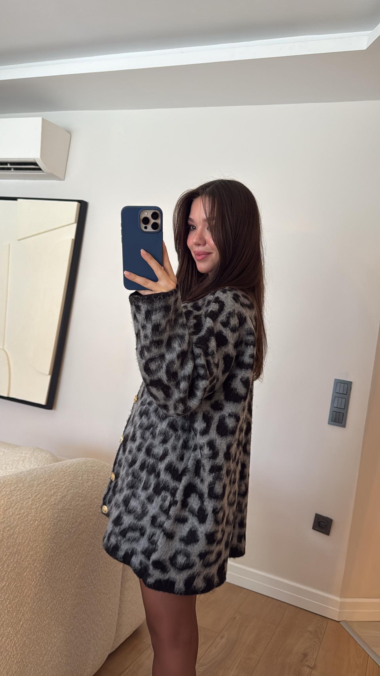 Gri Siyah Leoparlı Gold Düğmeli Sakallı Hırka 