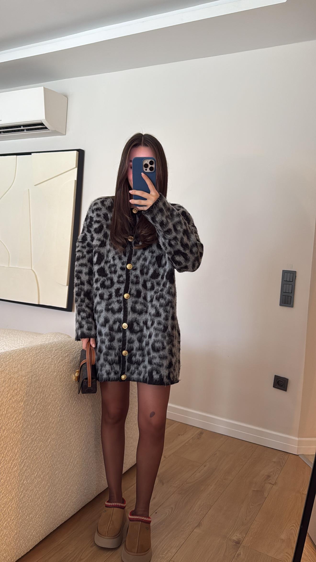 Gri Siyah Leoparlı Gold Düğmeli Sakallı Hırka 