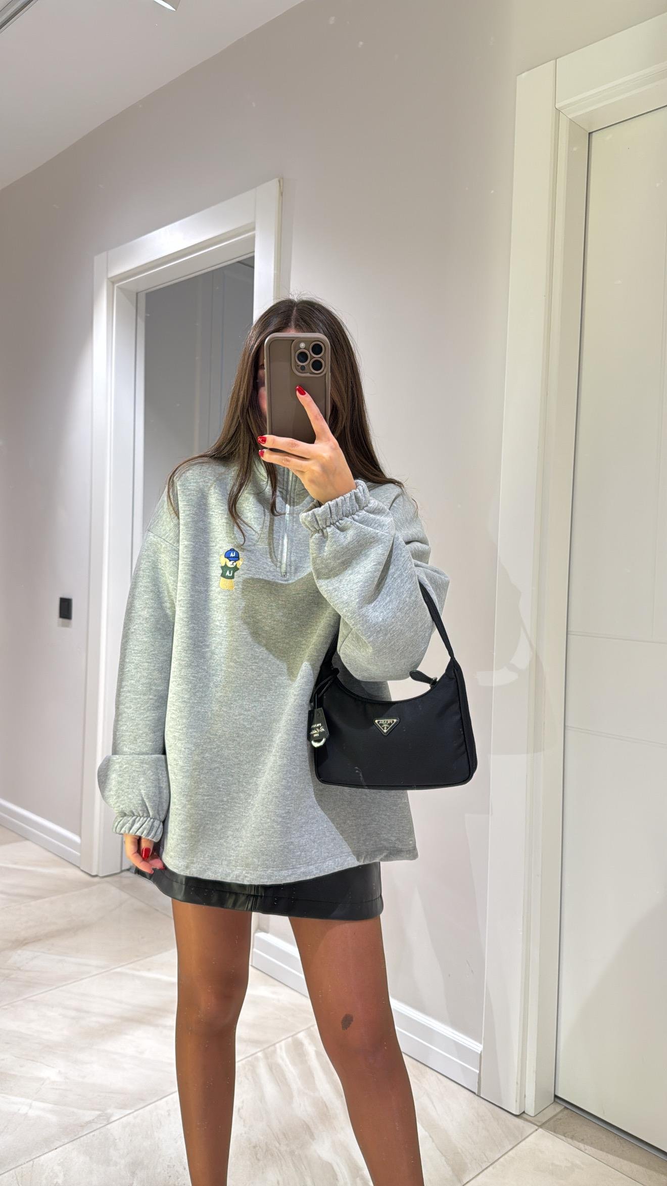 Gri Yarım Fermuarlı Ayıcık İşlemeli Sweat 