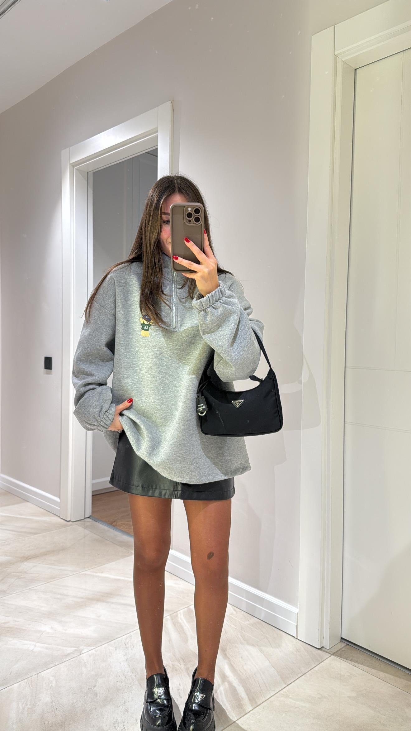 Gri Yarım Fermuarlı Ayıcık İşlemeli Sweat 