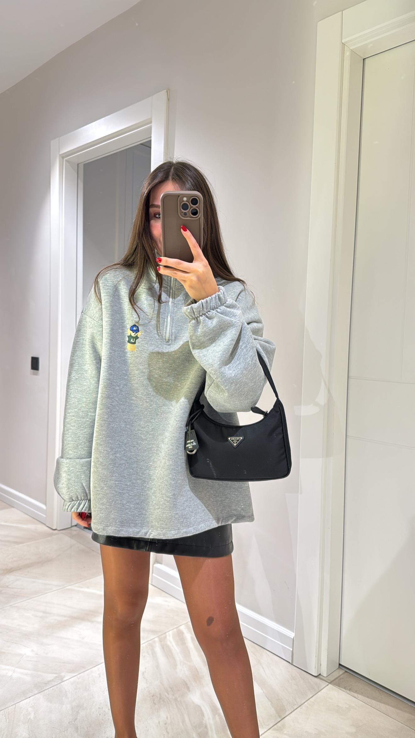 Gri Yarım Fermuarlı Ayıcık İşlemeli Sweat 