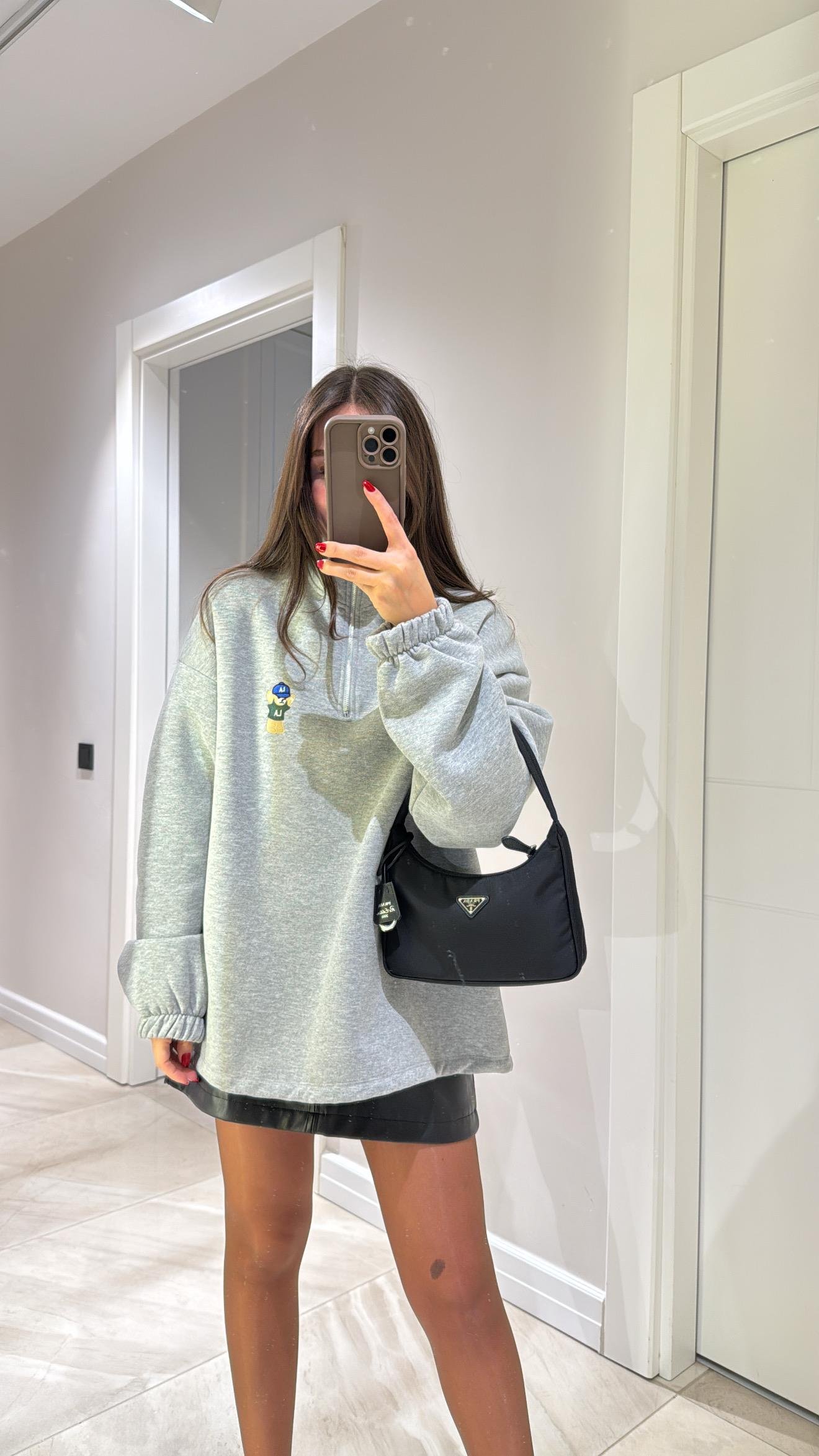 Gri Yarım Fermuarlı Ayıcık İşlemeli Sweat 