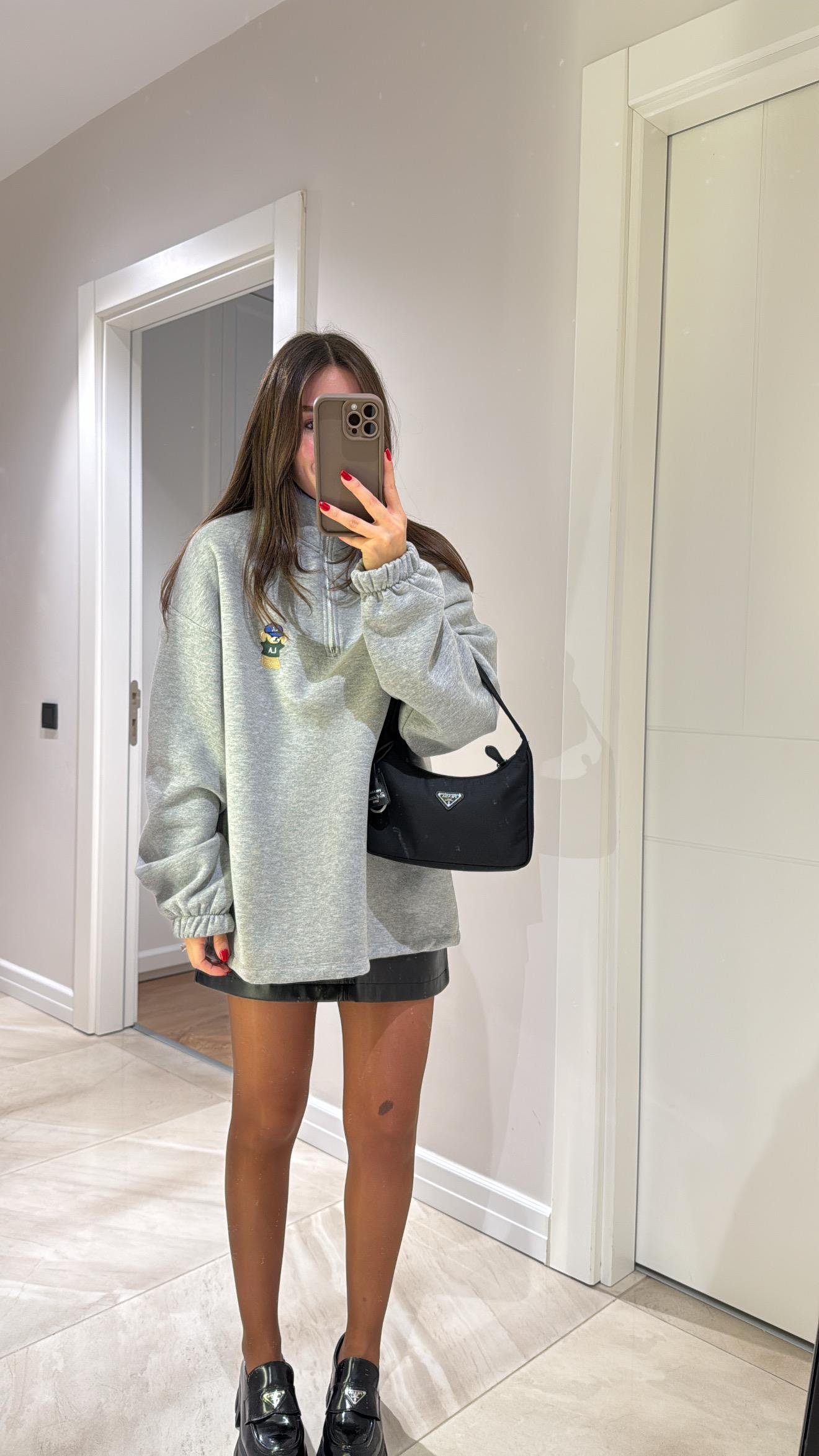 Gri Yarım Fermuarlı Ayıcık İşlemeli Sweat 