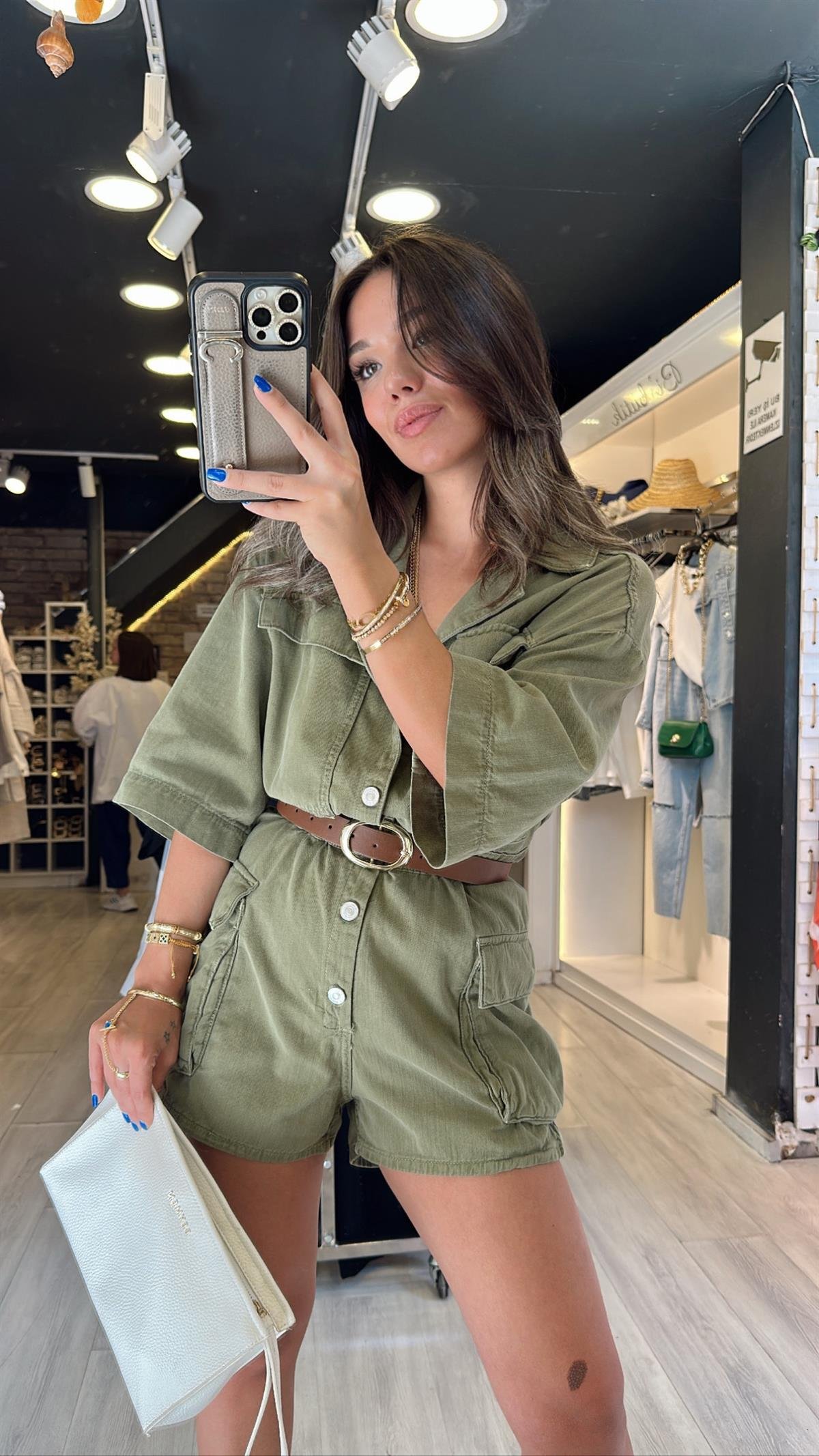 Haki Cep Detaylı Marka Model Şortlu Tulum 