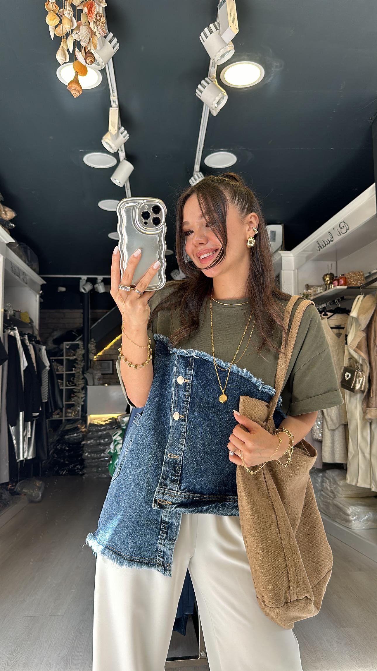 Haki Jean Detaylı Düğmeli Tshirt