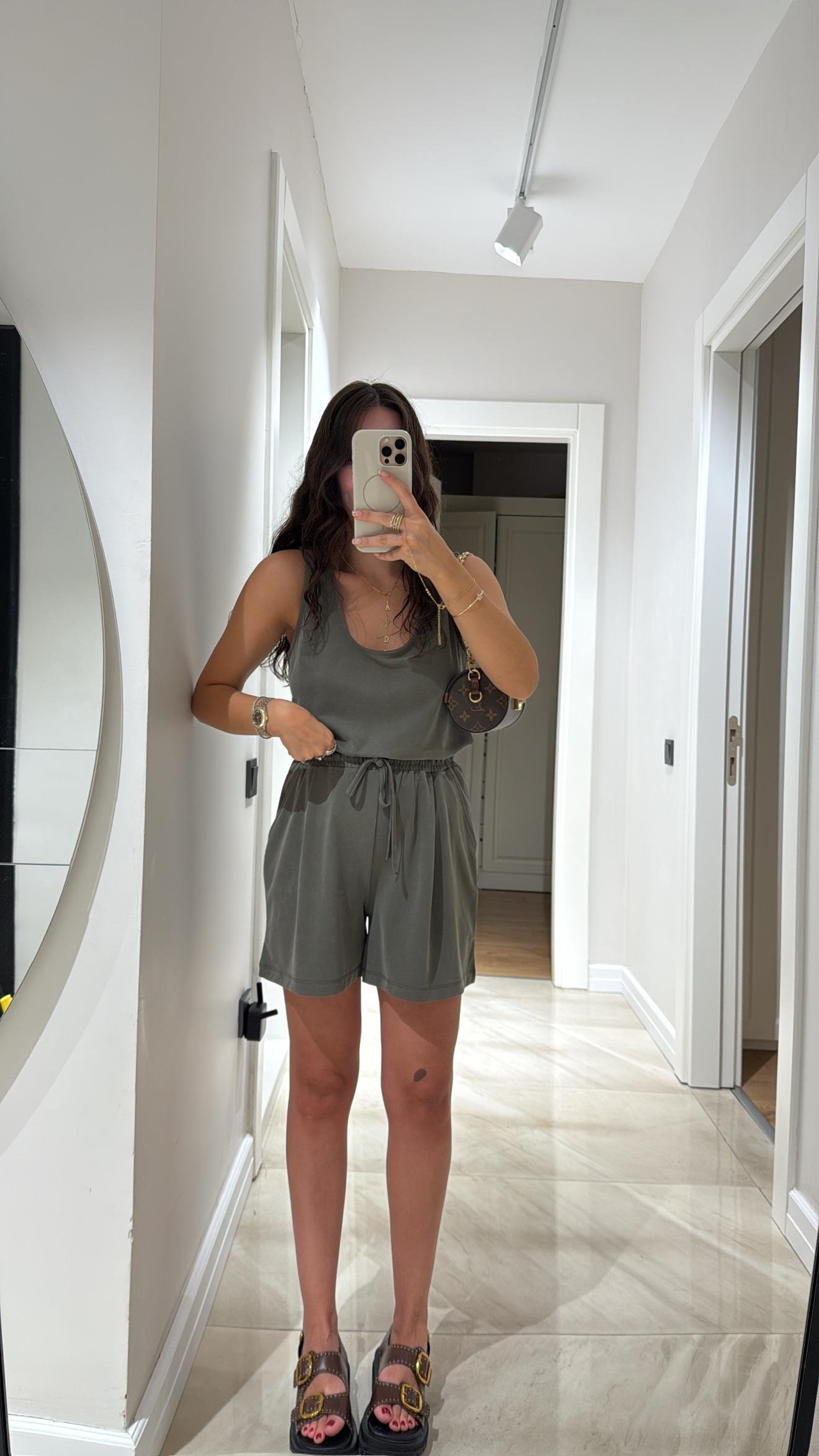 Haki Kalın Askılı Şort Takım