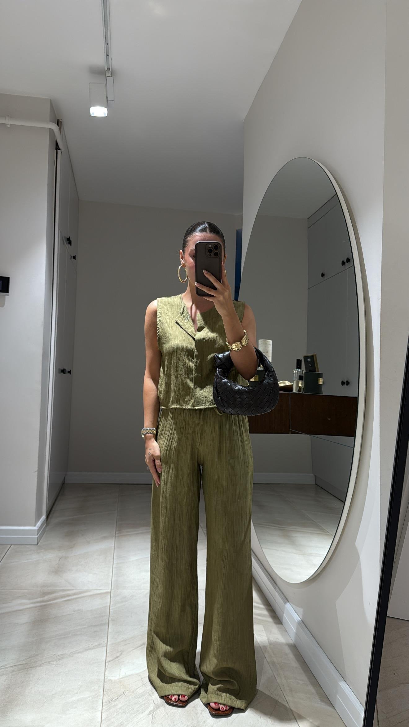 Haki Ön Düğmeli Yelekli Takım