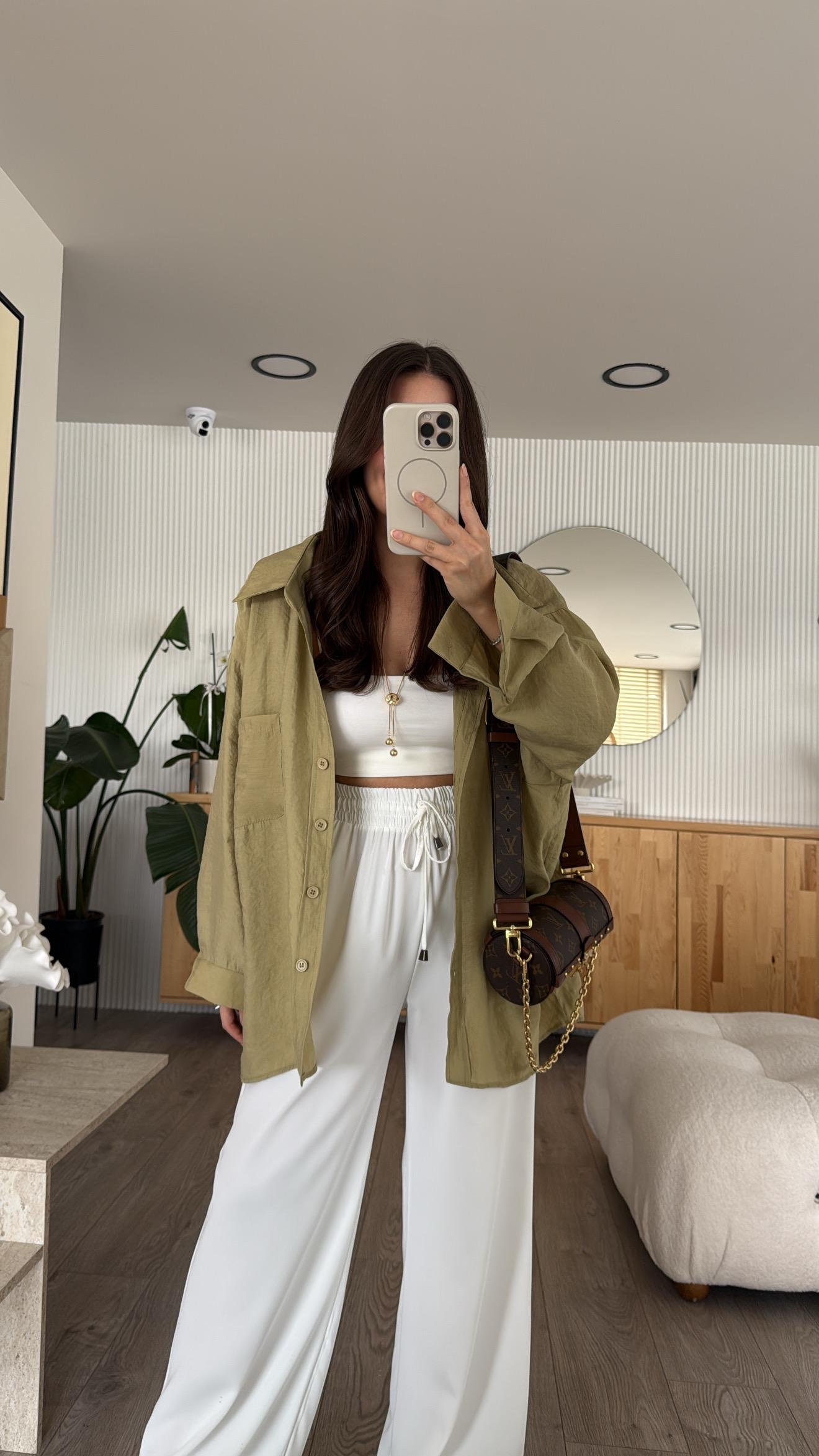 Haki Tensel Kumaş Düşük Omuzlu Oversize Gömlek