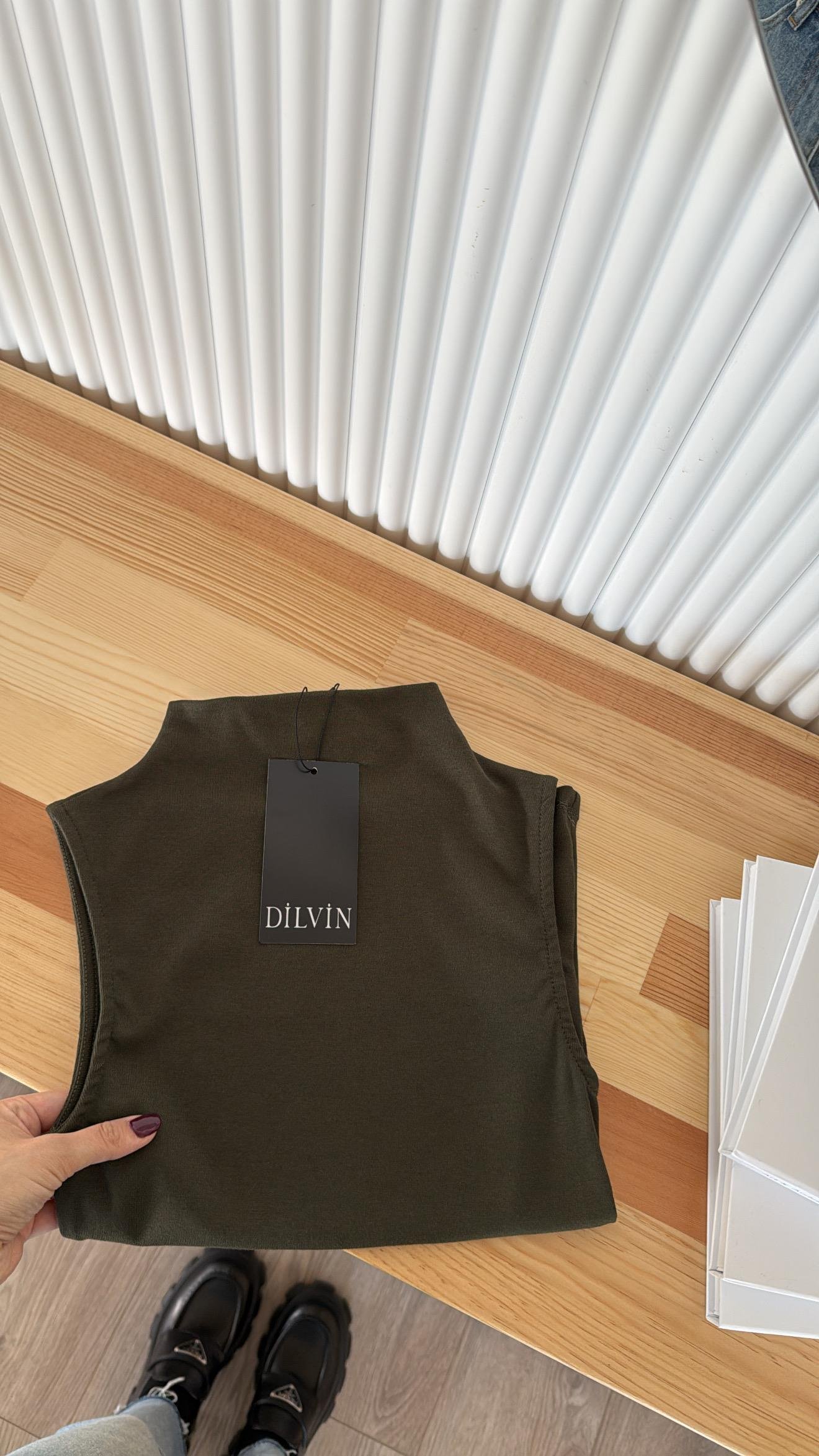 Haki Yarım Balıkçı Yaka Modal Dilvin Atlet