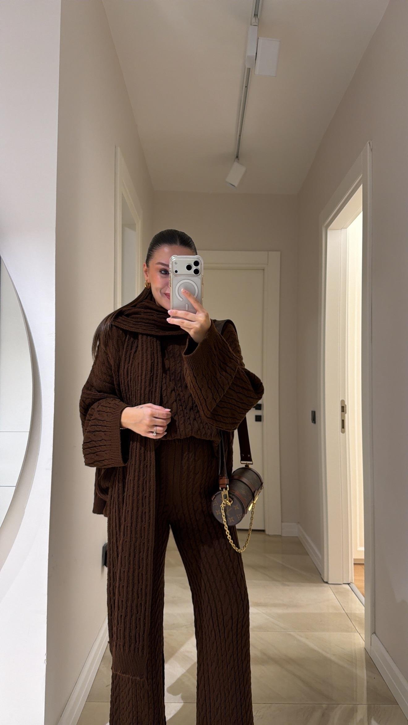 Kahve Atkılı Marka Model Pantolon Takım