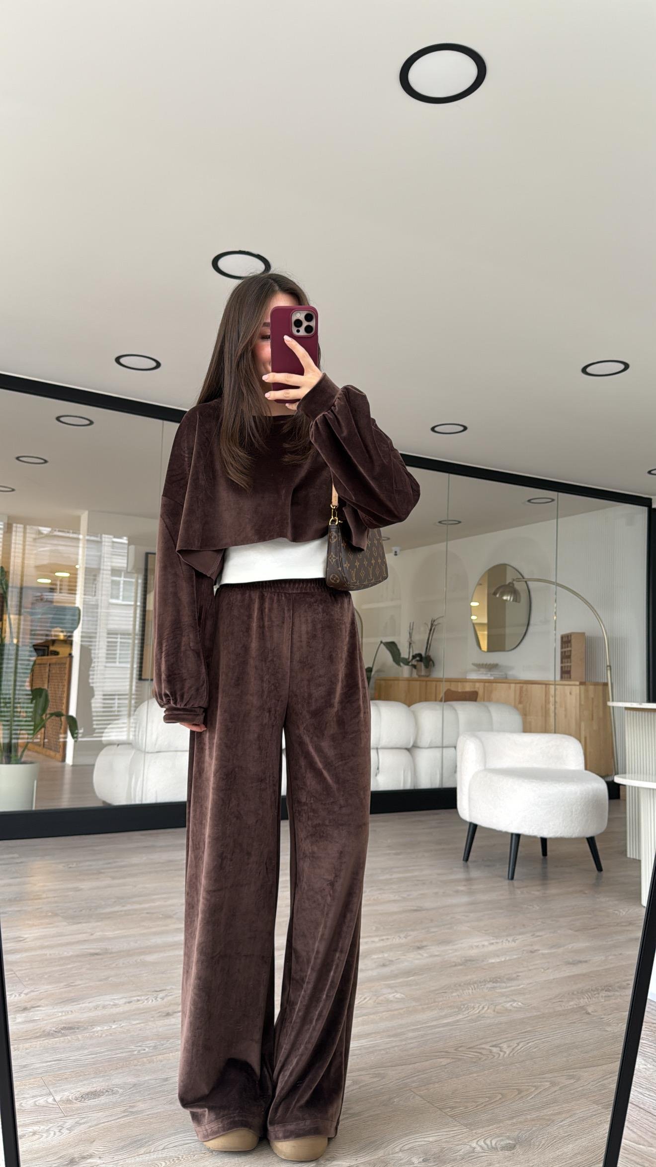 Kahve Bel Lastikli Kadife Bol Pantolon