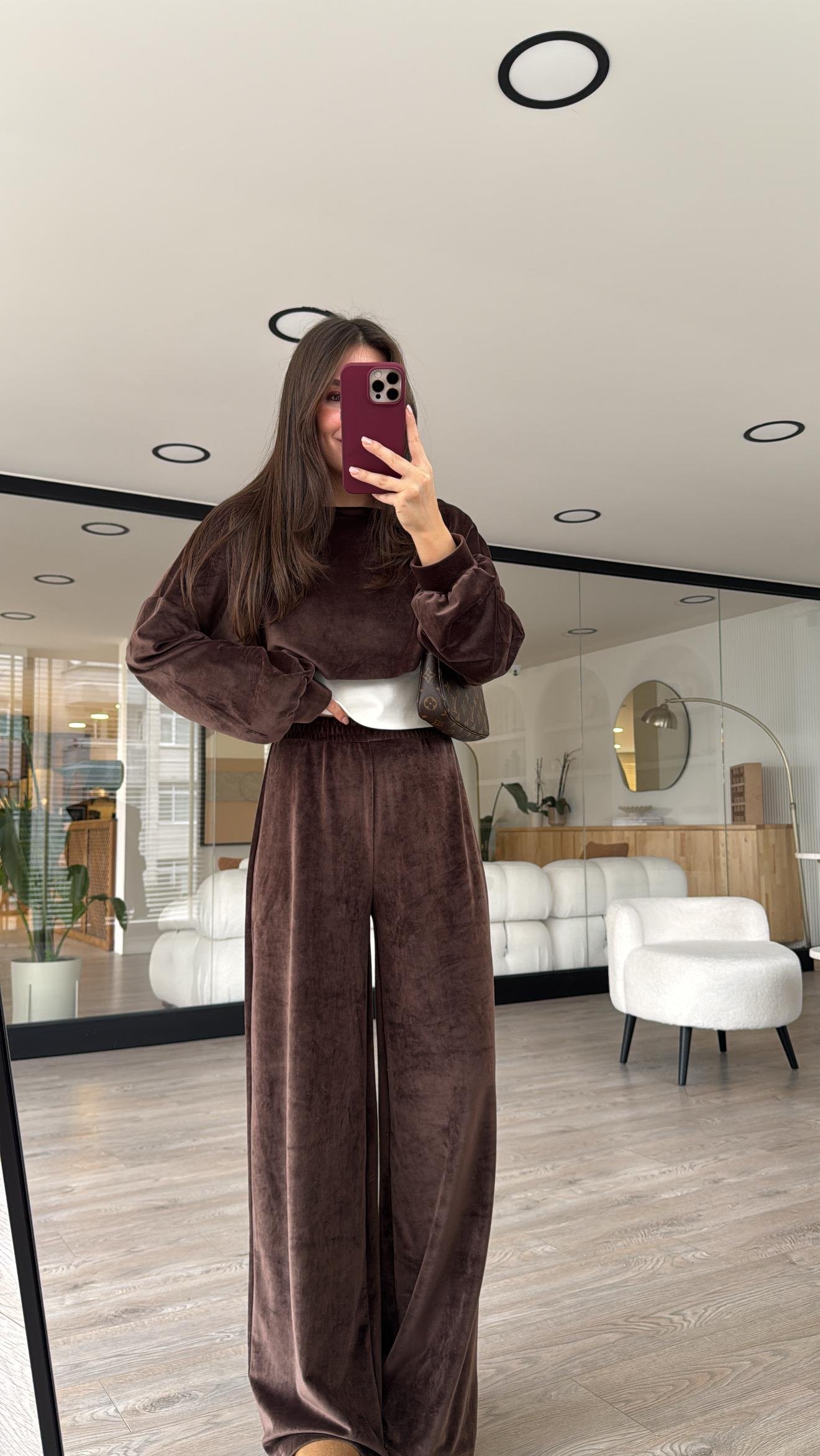 Kahve Bel Lastikli Kadife Bol Pantolon