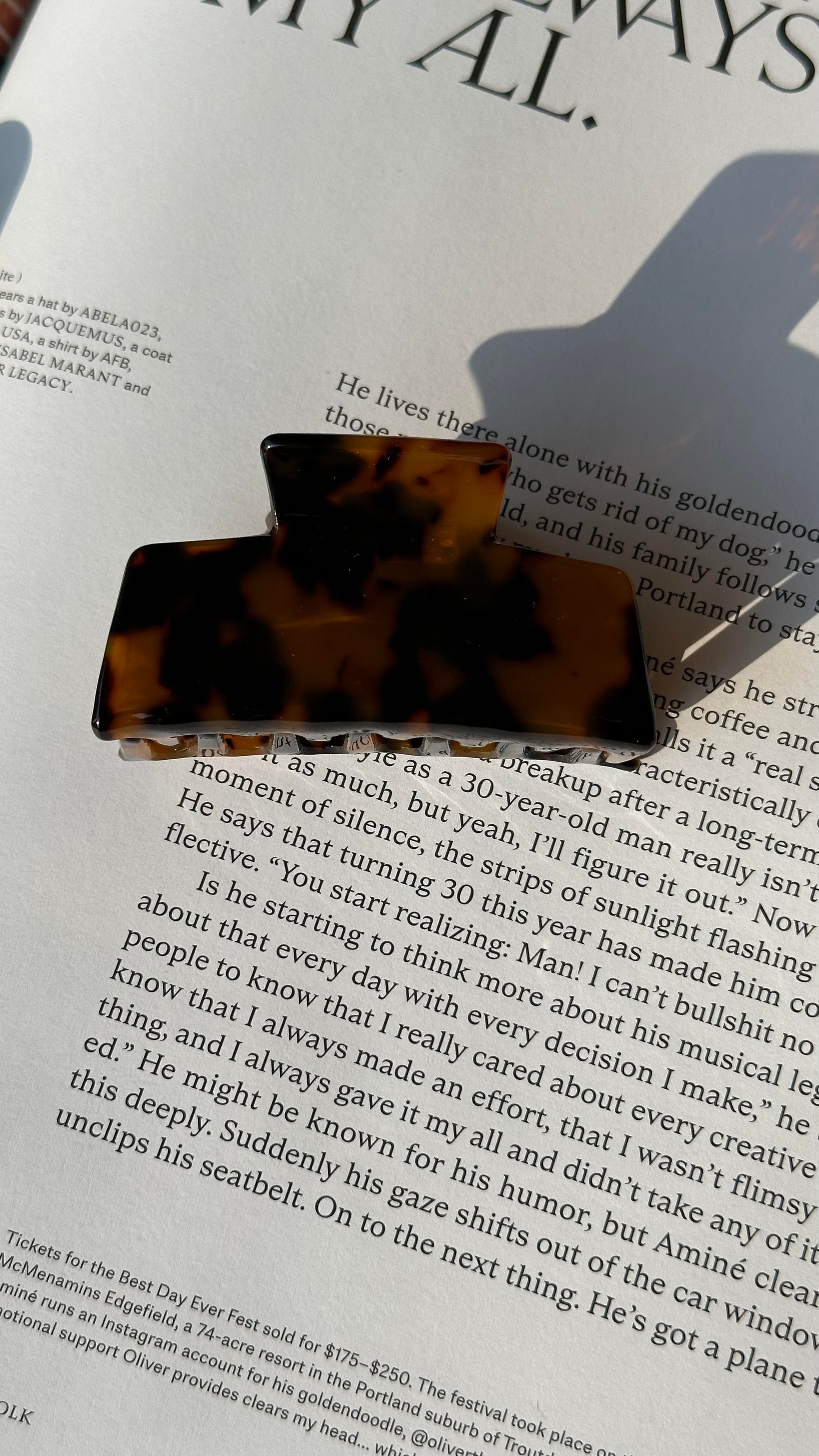 Kahve Benekli Mandal Toka