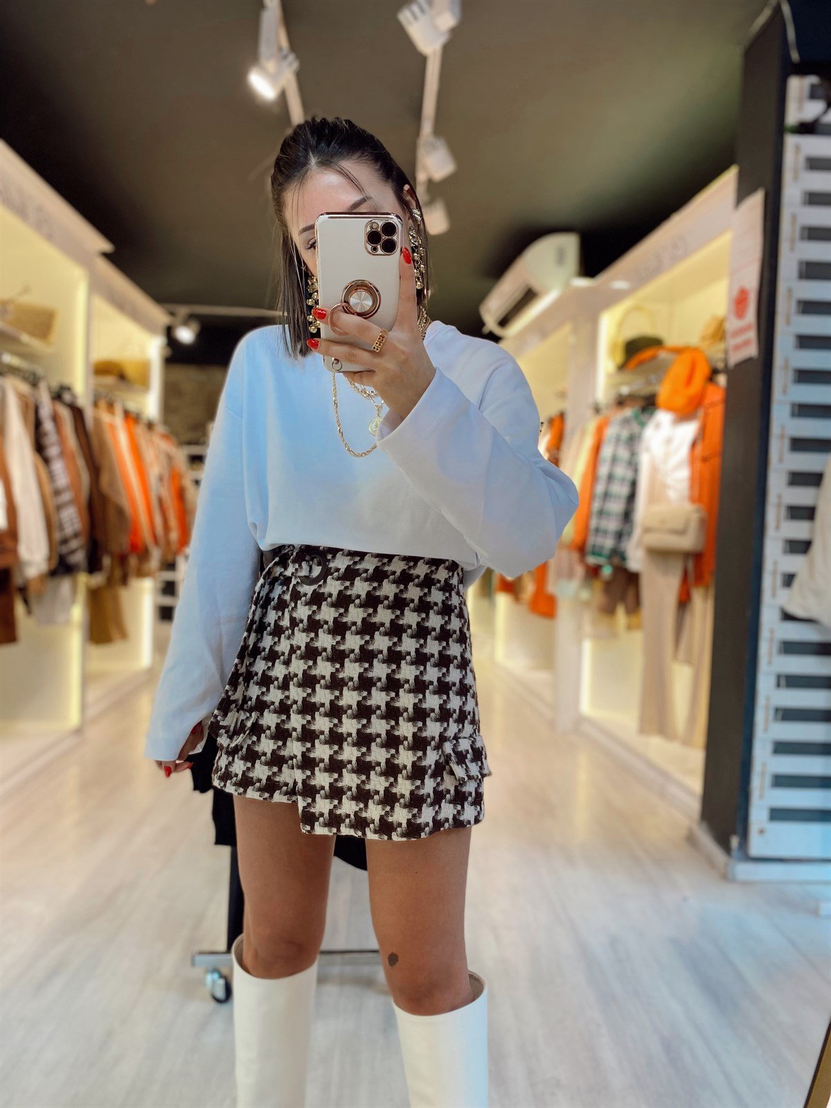 Kahve Ekru Kemer Detaylı Şortlu Etek