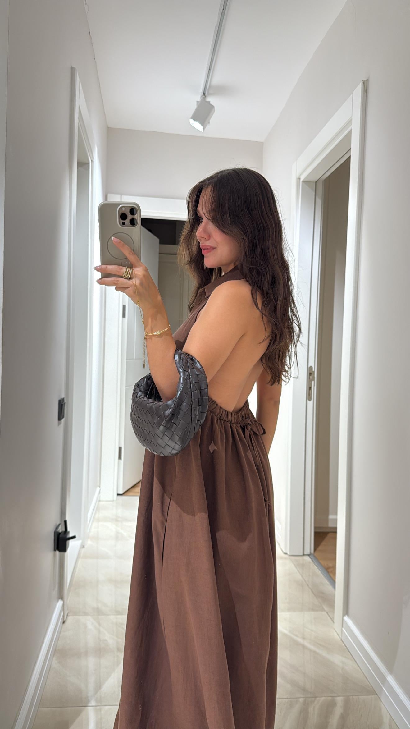 Kahve Halter Yaka Düğmeli Keten Elbise