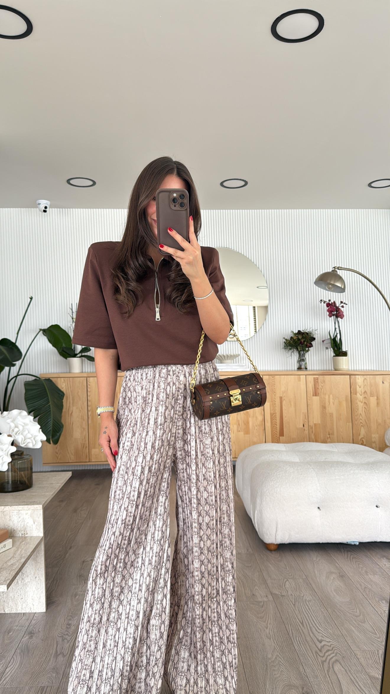 Kahve Polo Yaka Ön Fermuarlı Vatkalı Tshirt 