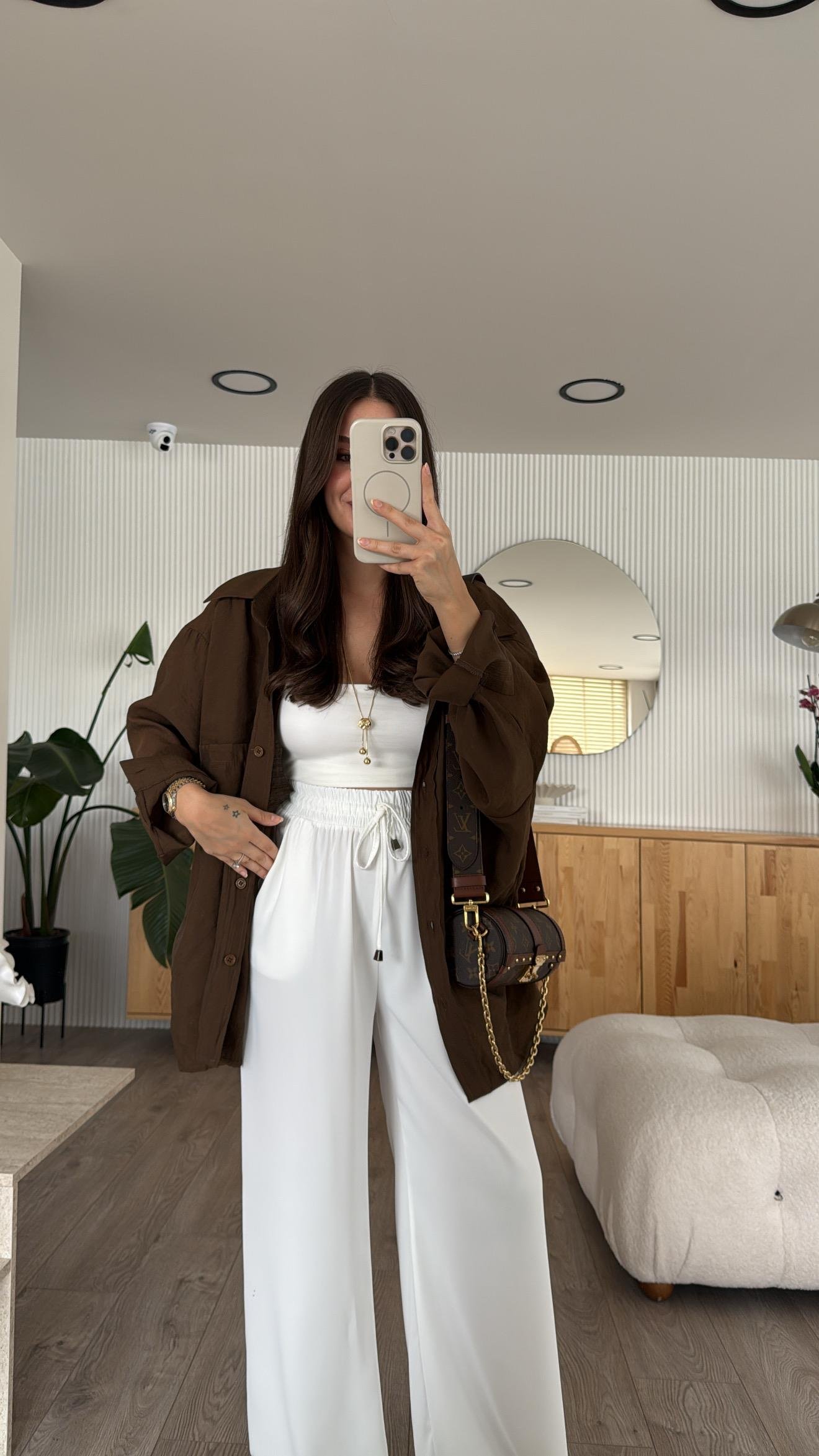 Kahve Tensel Kumaş Düşük Omuzlu Oversize Gömlek