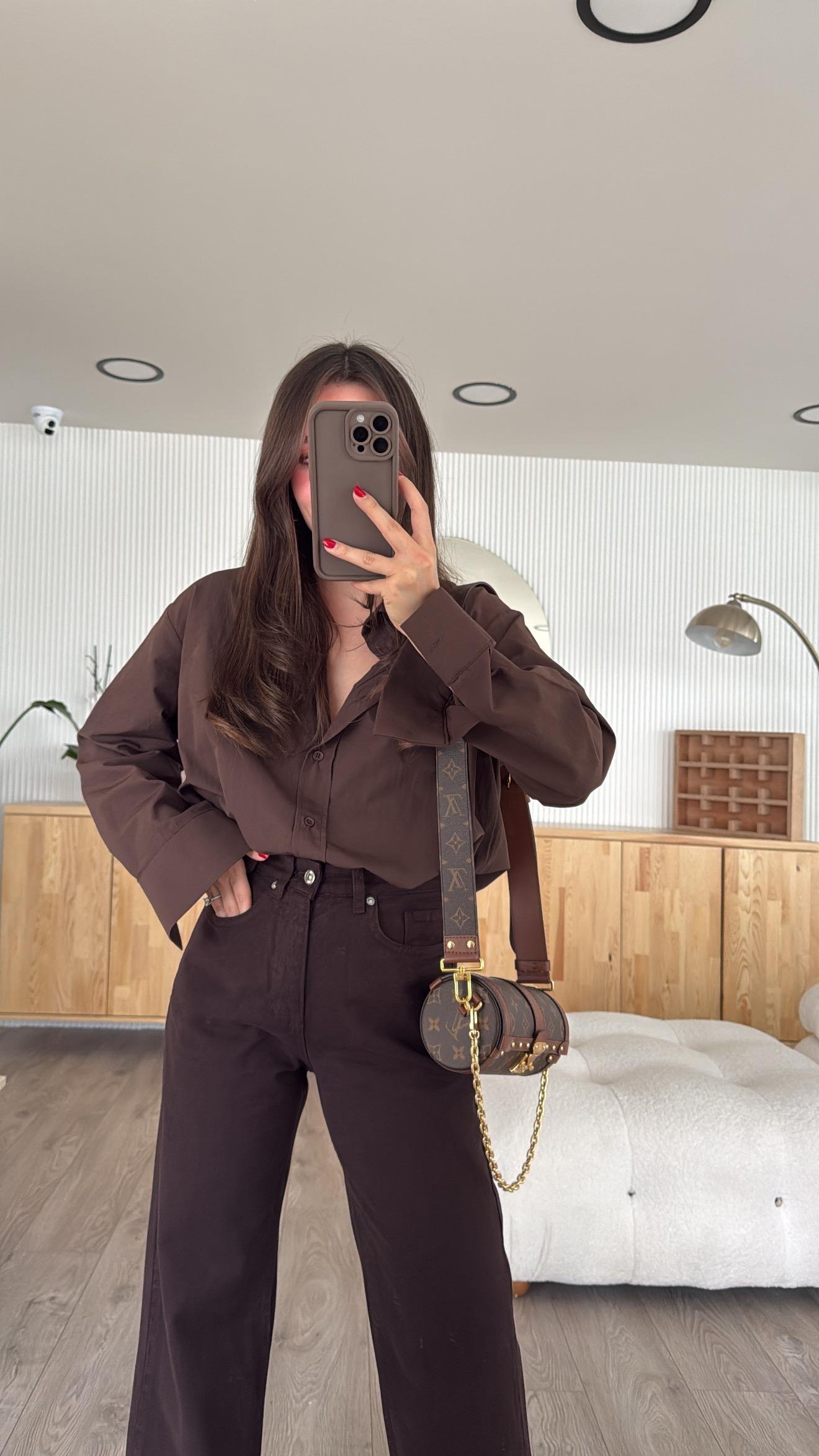 Kahve Yan Yırtmaçlı Poplin Kumaş Gömlek