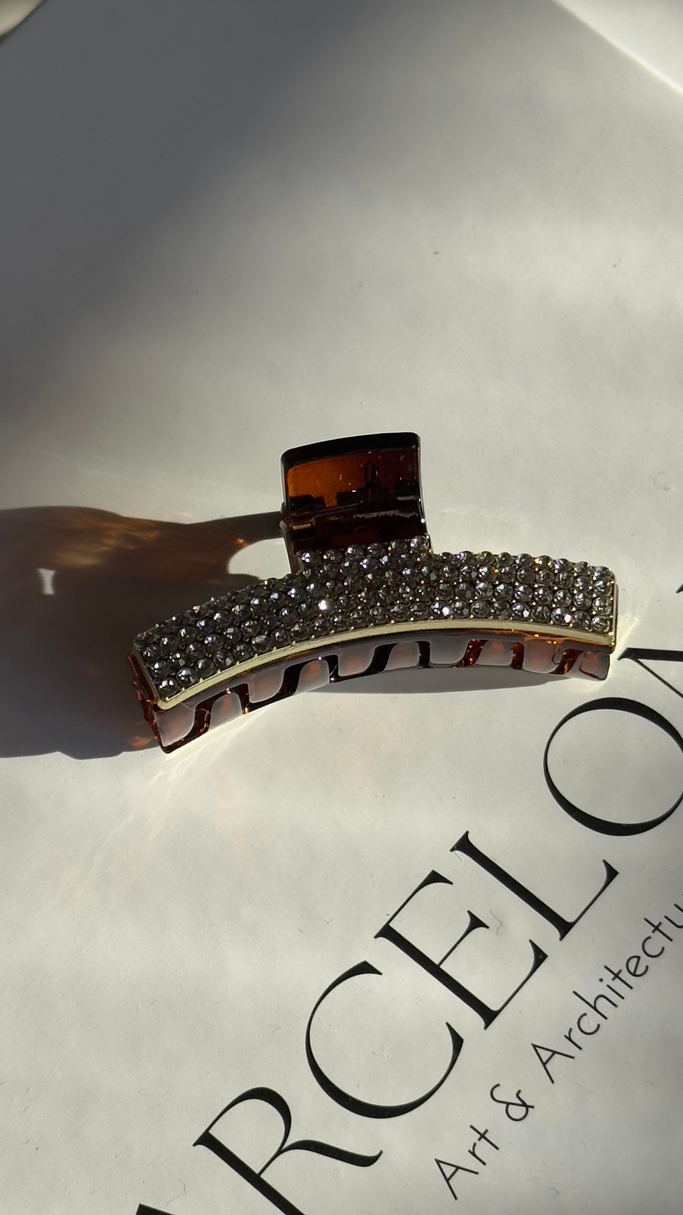 Kahverengi Gold Taşlı Kıskaçlı Toka 