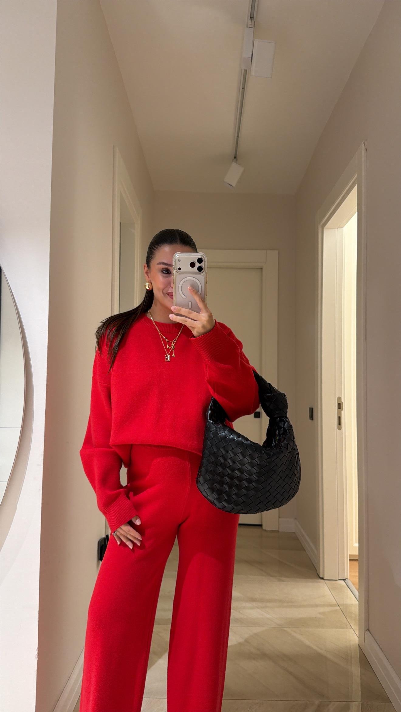 Kırmızı Bisiklet Yaka Marka Model Triko Takım