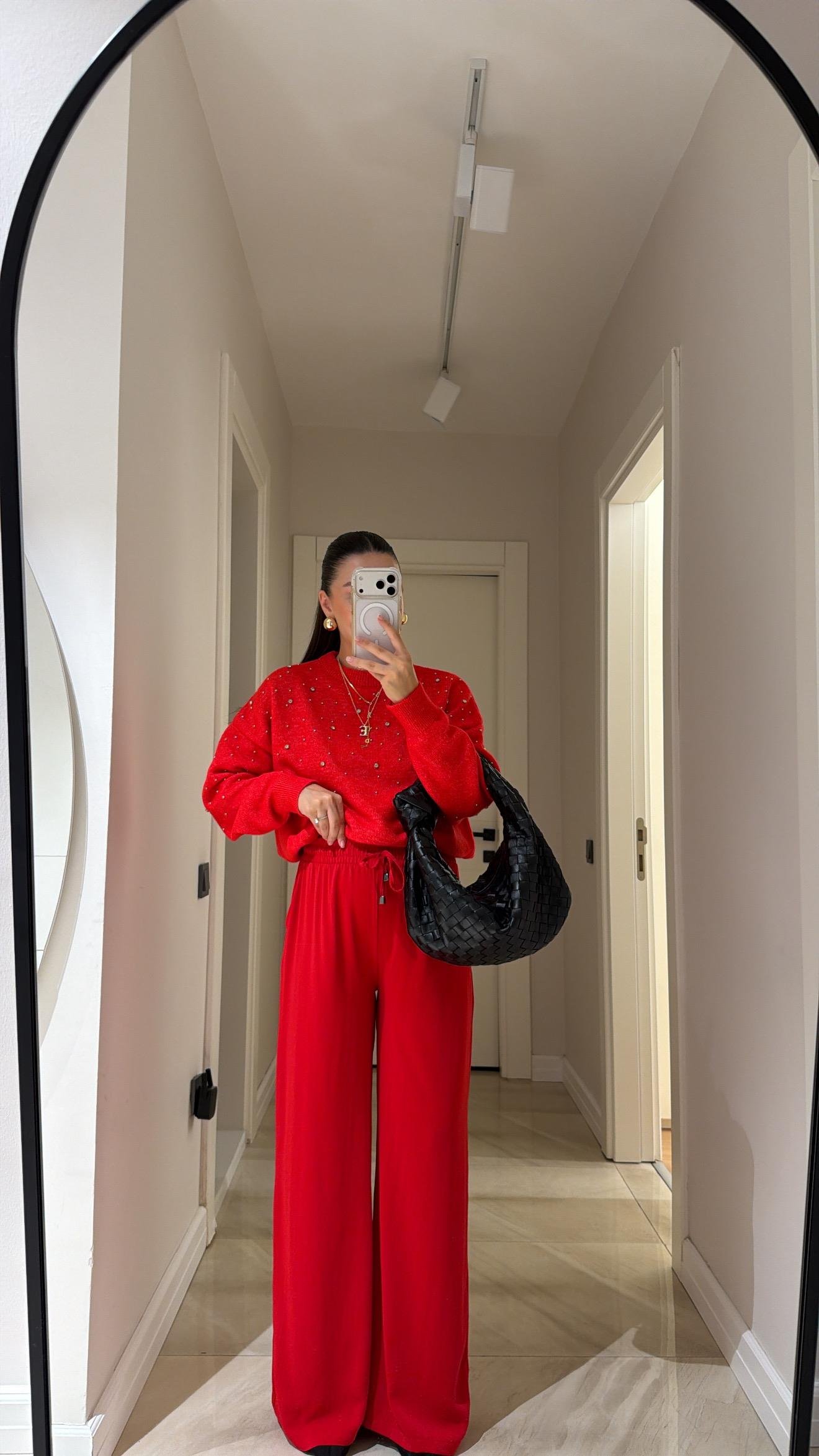 Kırmızı Bol Paça Tensel Pantolon